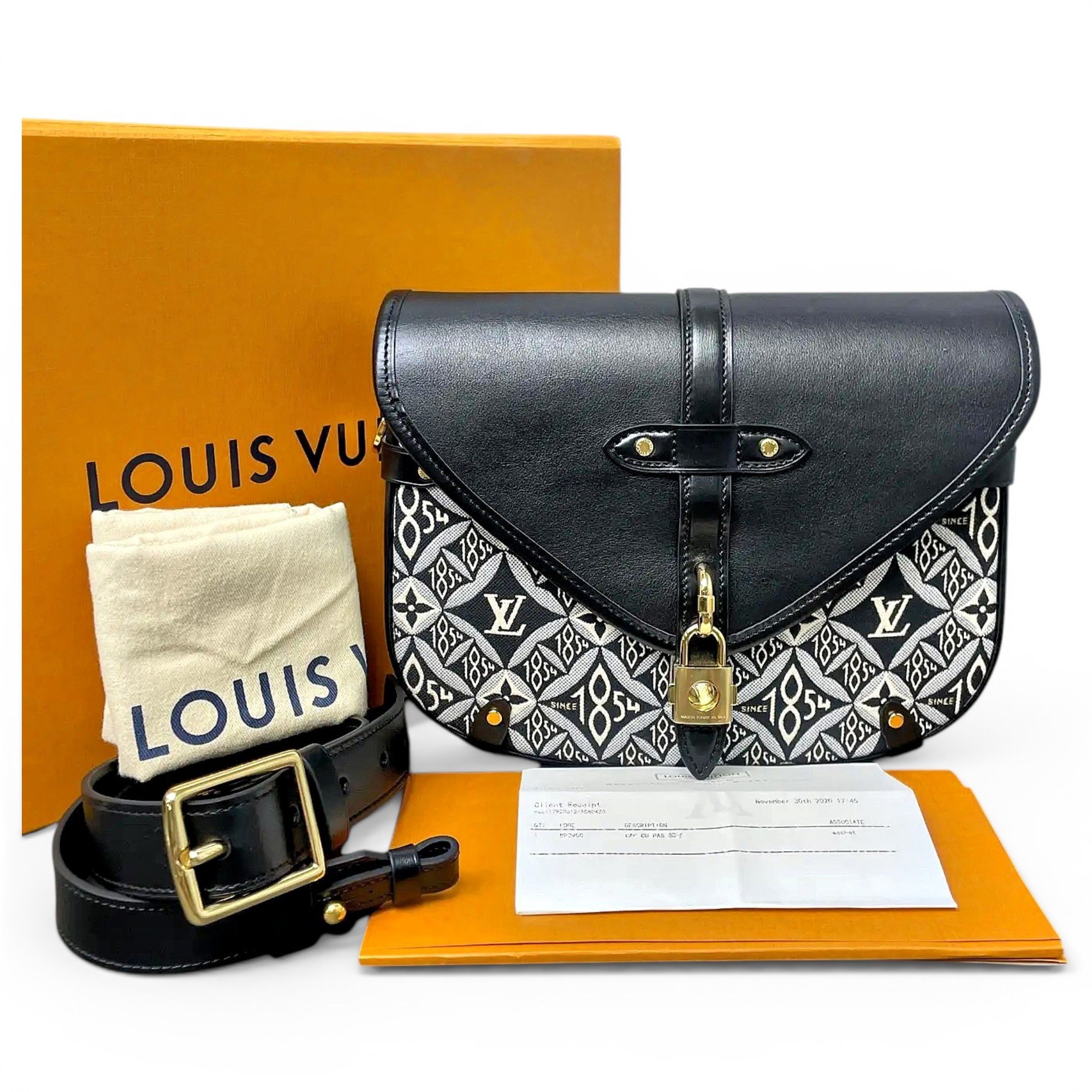Saumur leather crossbody bag