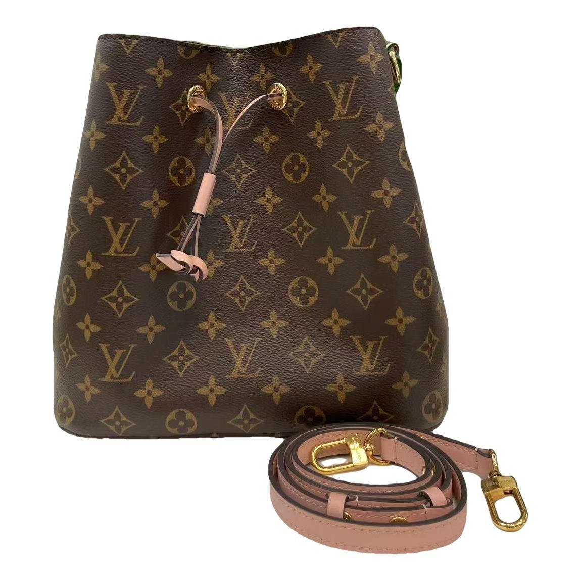 NéoNoé leather handbag
