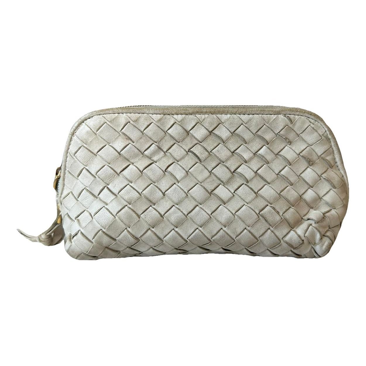 Leather vanity case