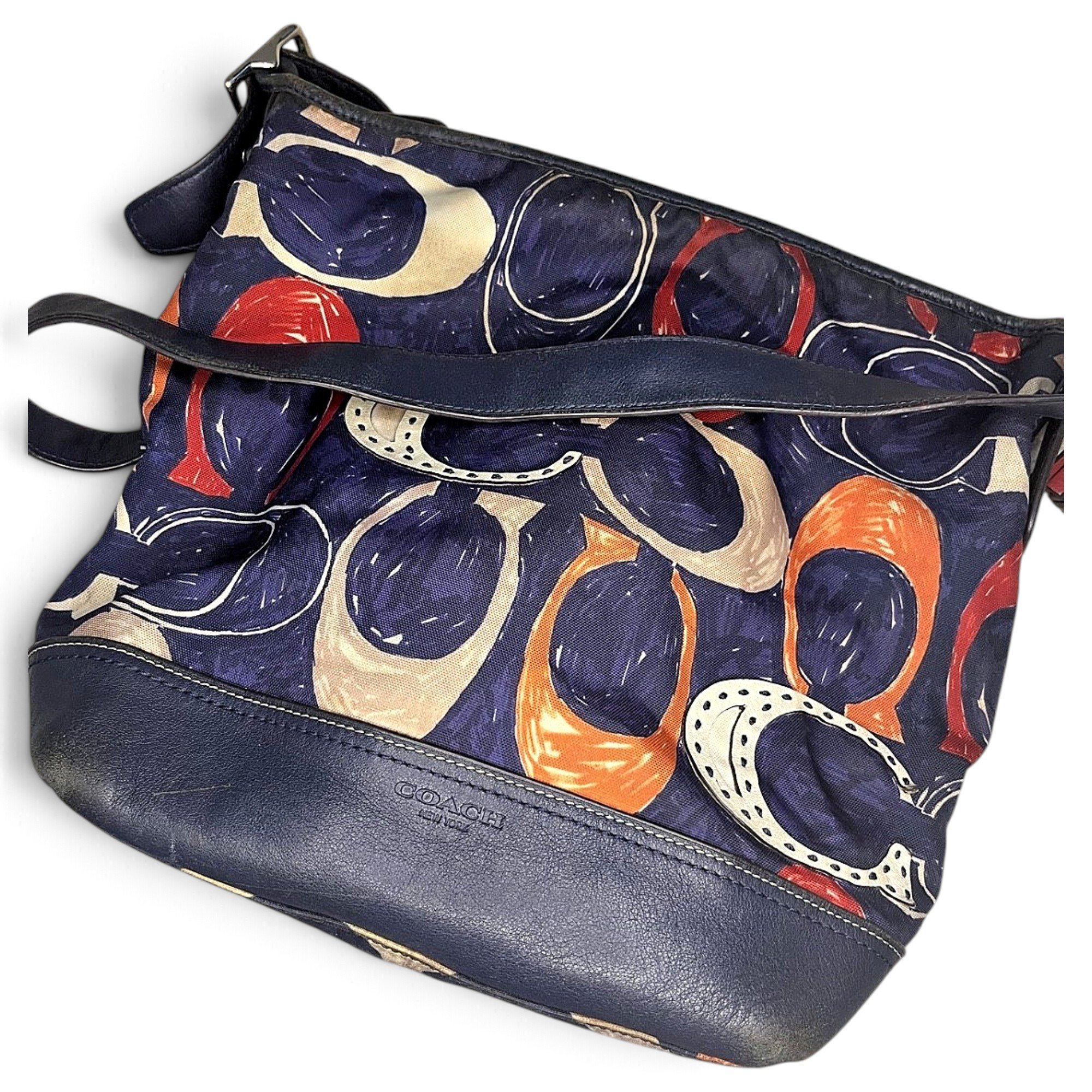 Canvas Courier Crossbody handbag
