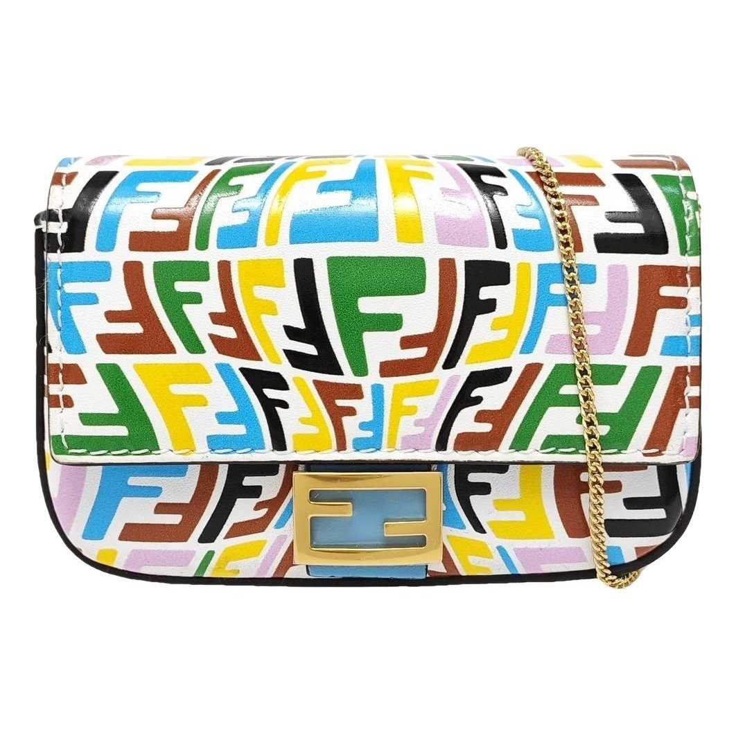 Baguette leather handbag