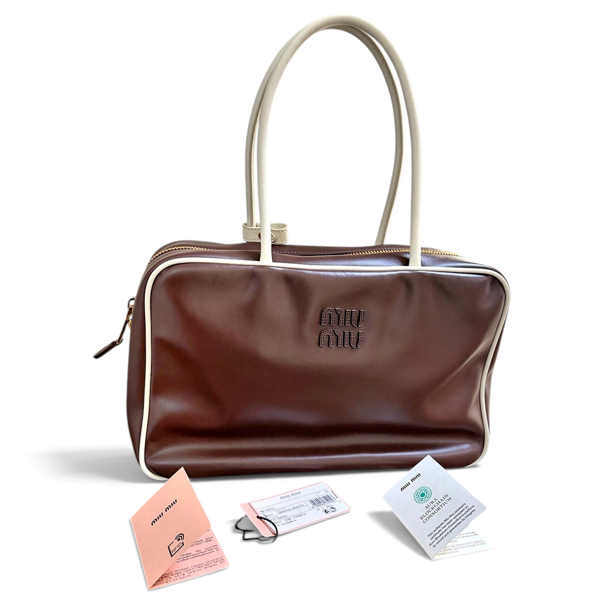 Beau leather handbag