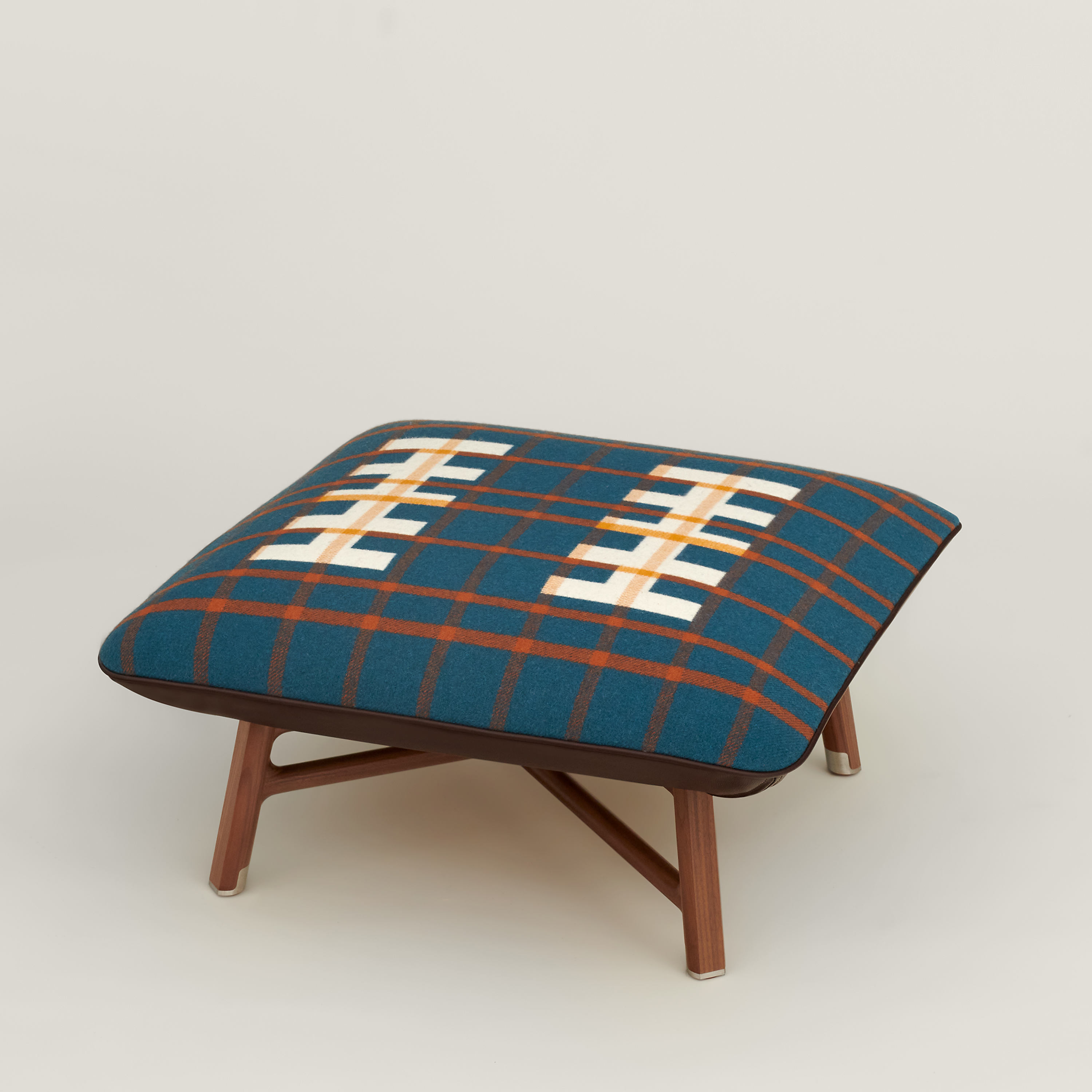 Les Necessaires d'Hermès "carre d'assise" low stool, medium model