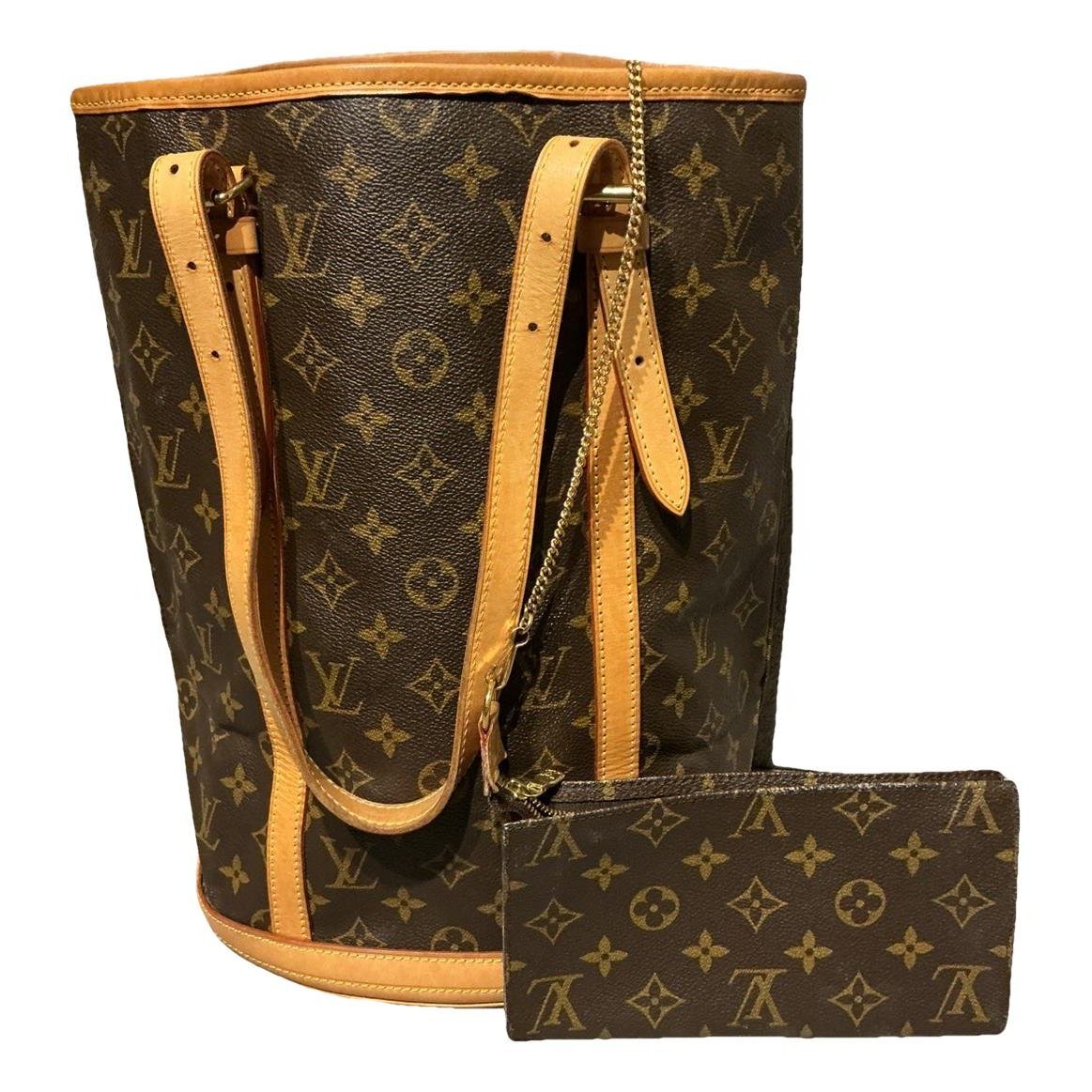 Bucket leather handbag