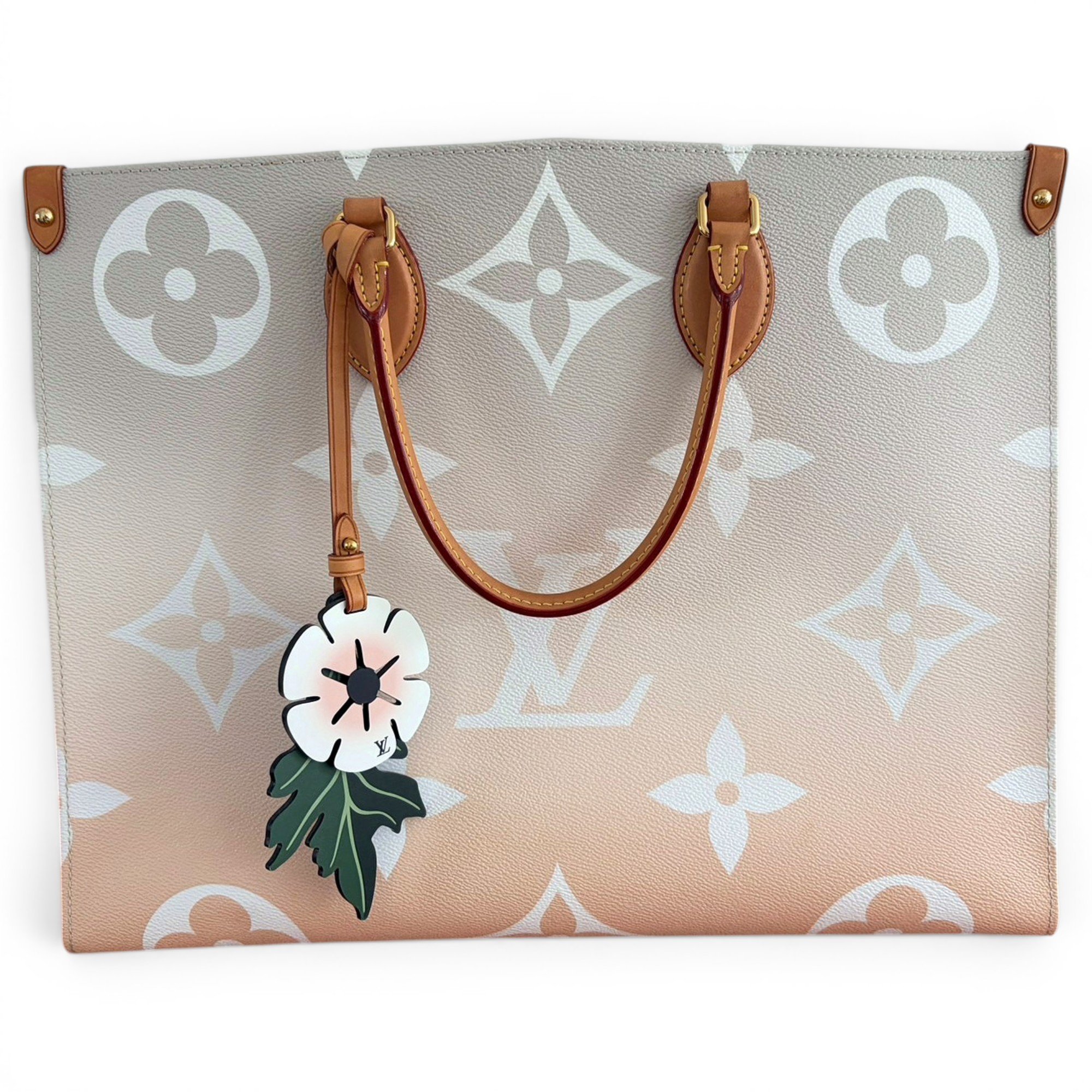 Onthego patent leather tote