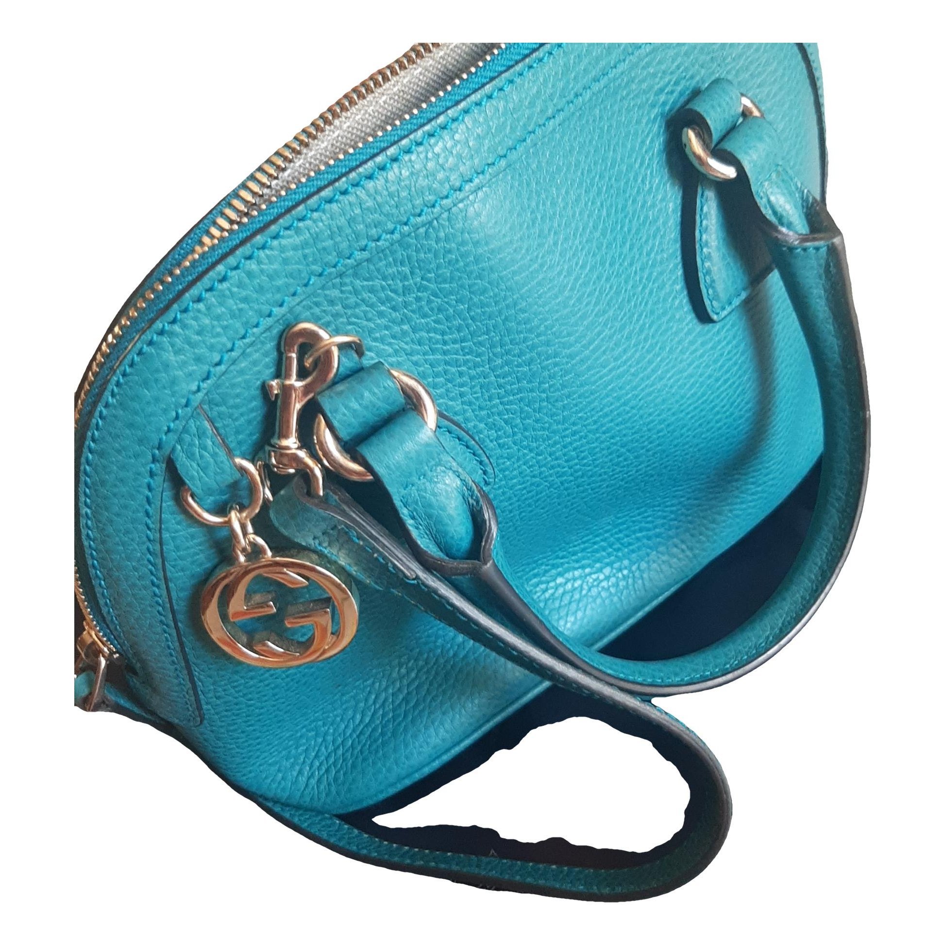 Charmy leather crossbody bag