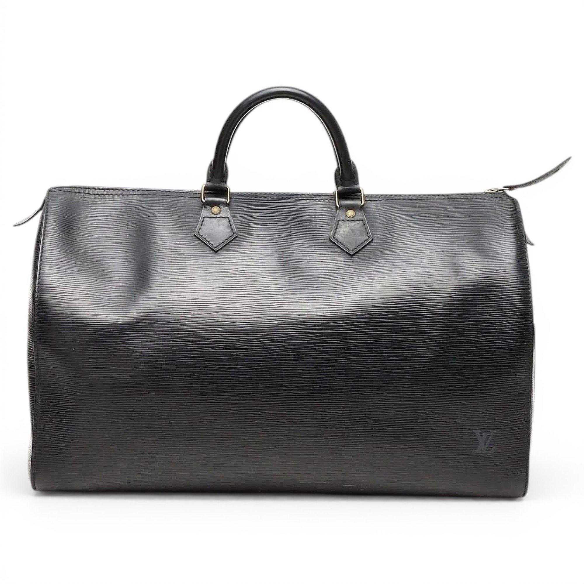 Leather travel bag