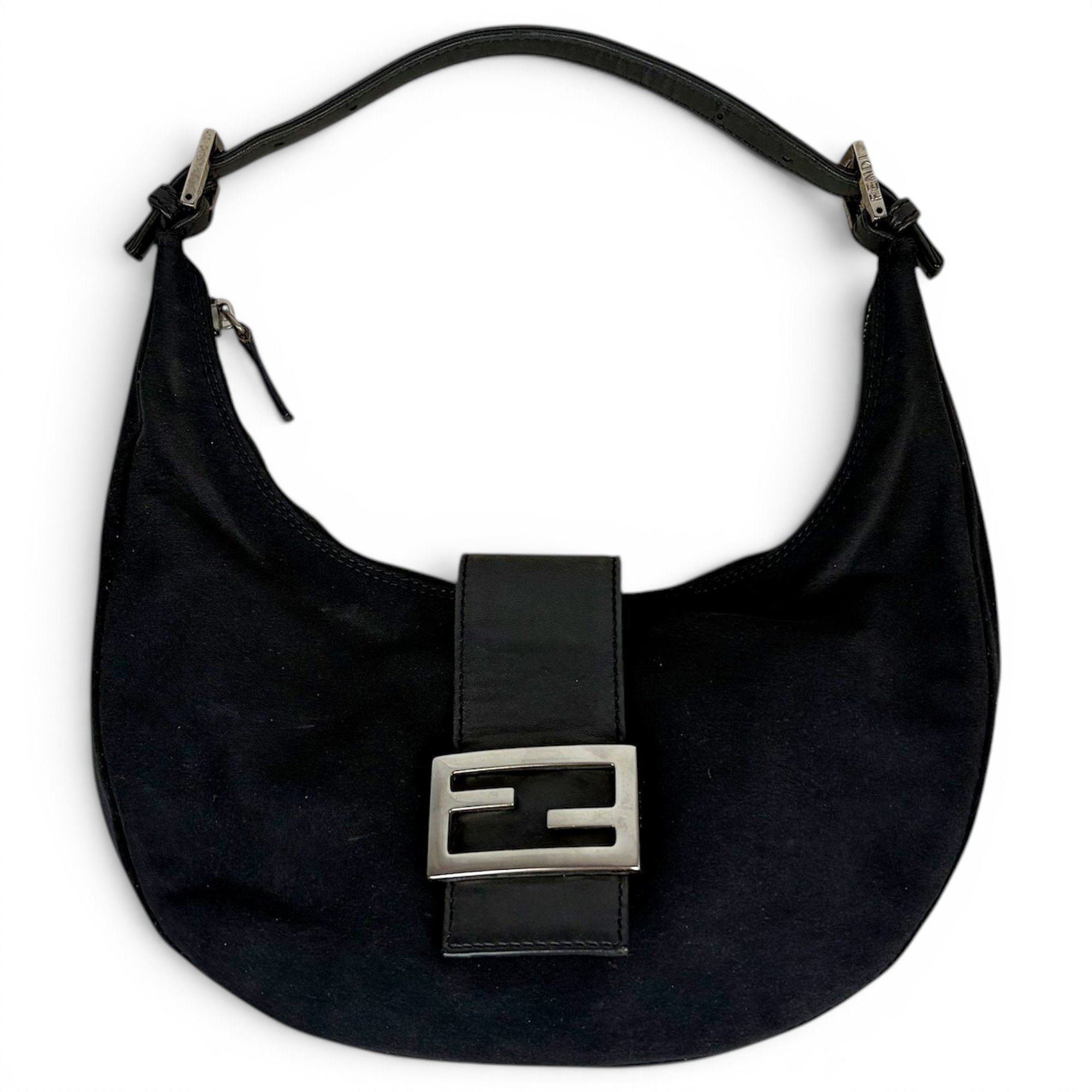 Baguette cloth handbag