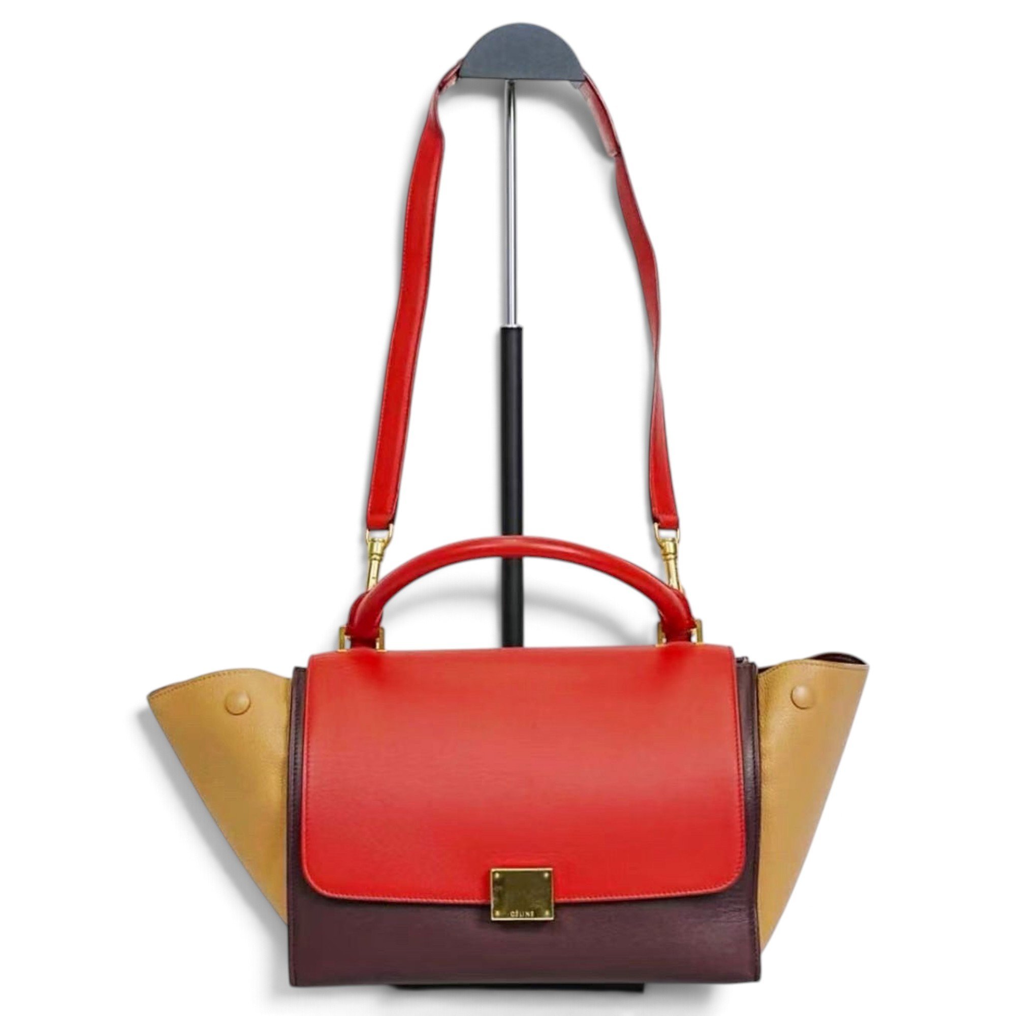 Trapèze leather handbag