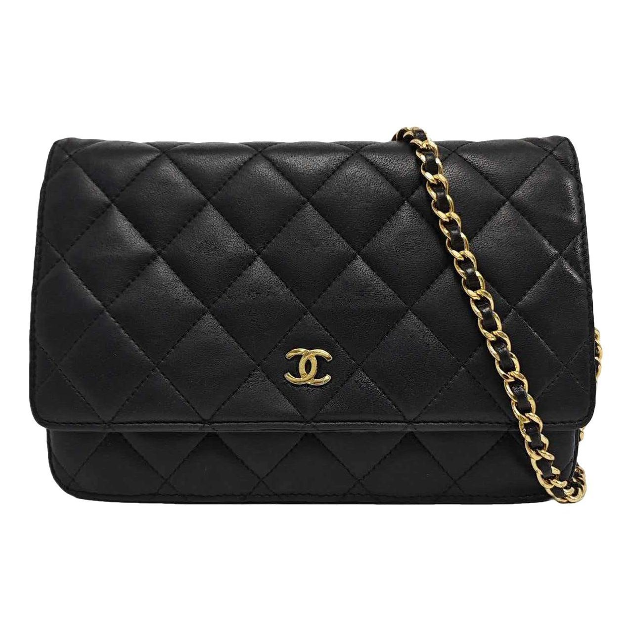 Wallet On Chain Timeless/Classique leather crossbody bag