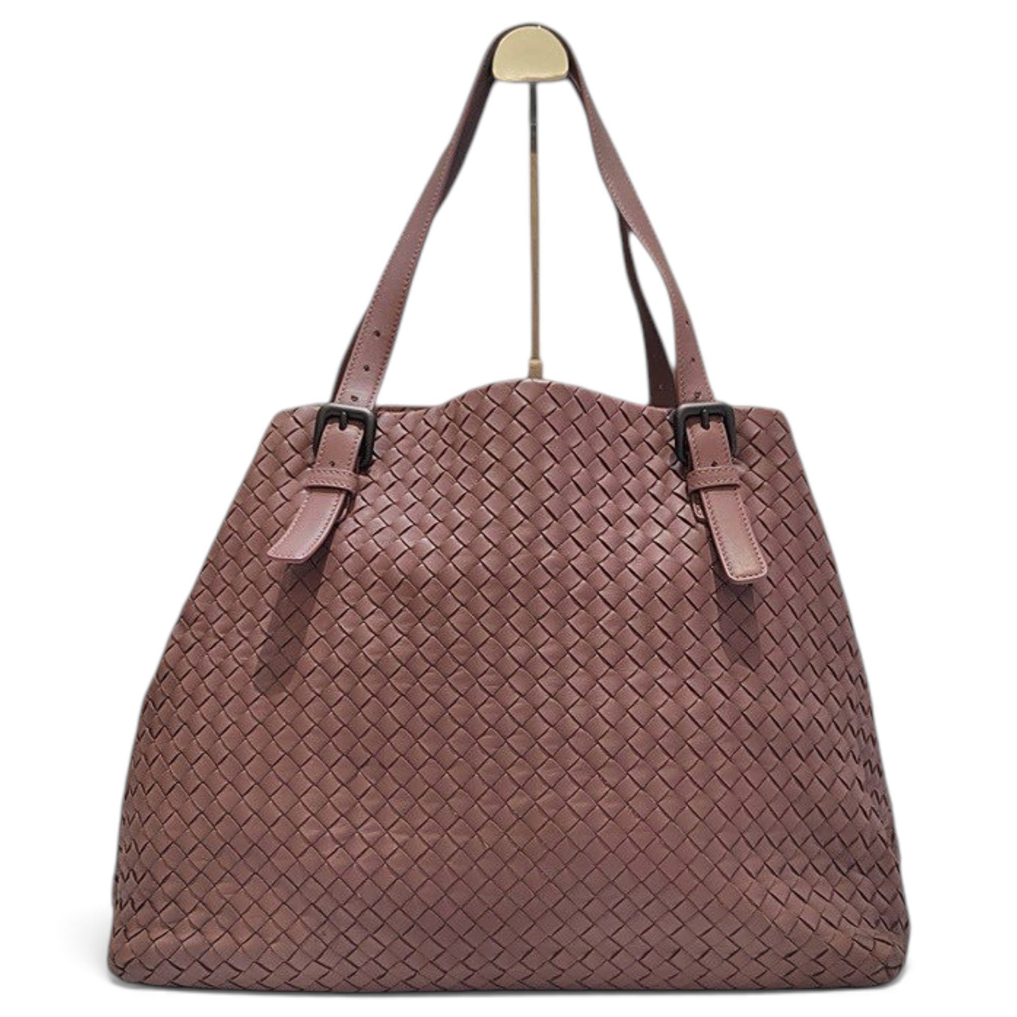 Leather tote