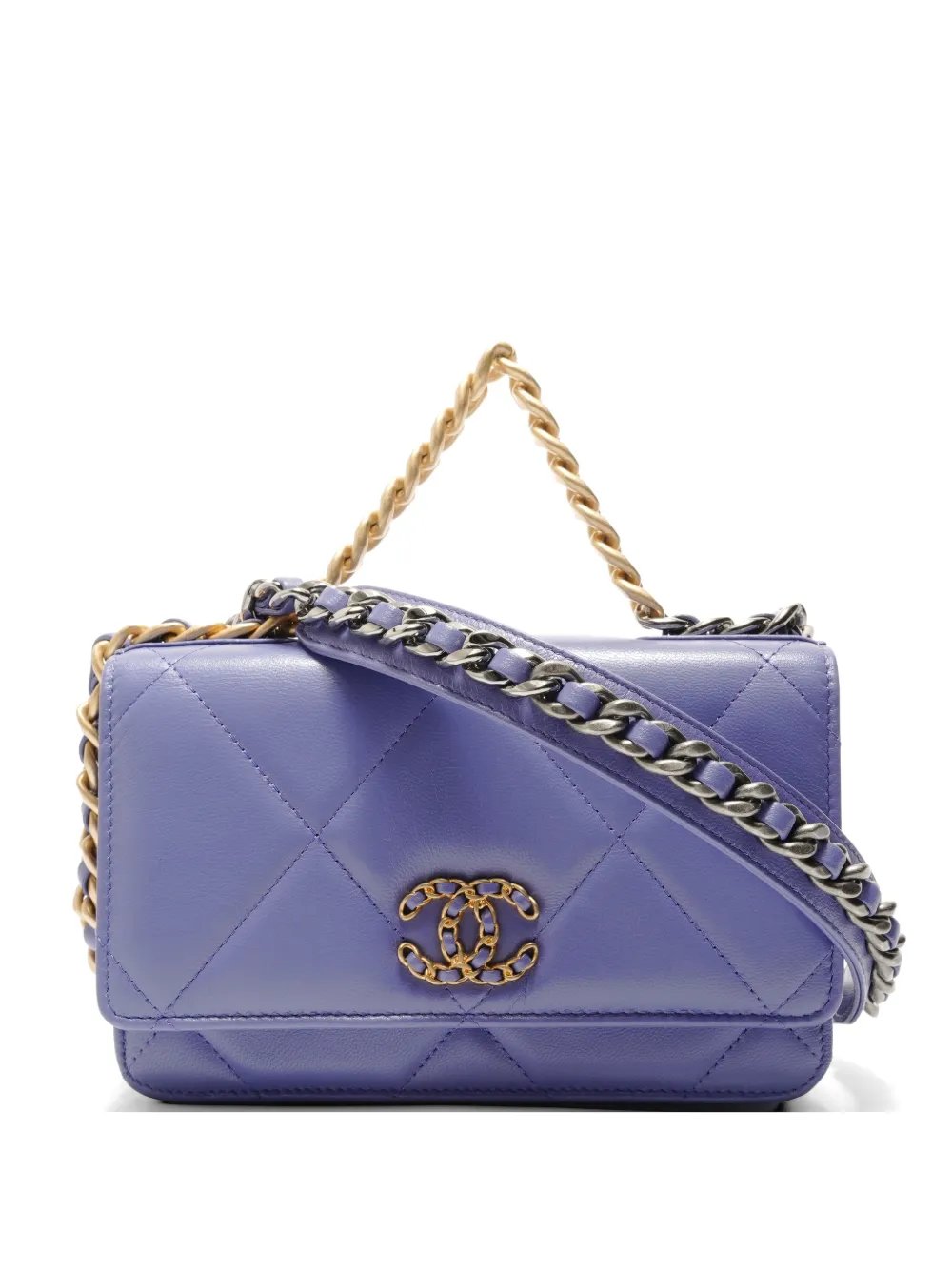 2020 Chanel 19 Matelassé shoulder bag