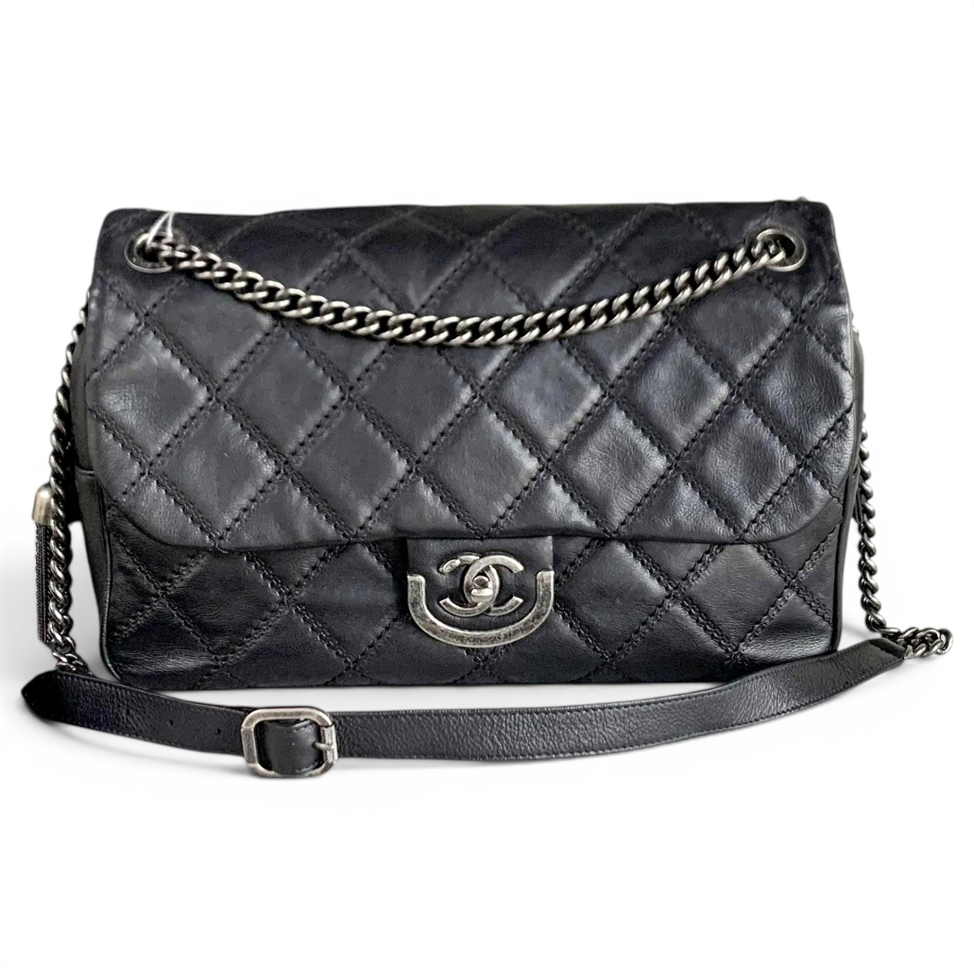 Leather handbag