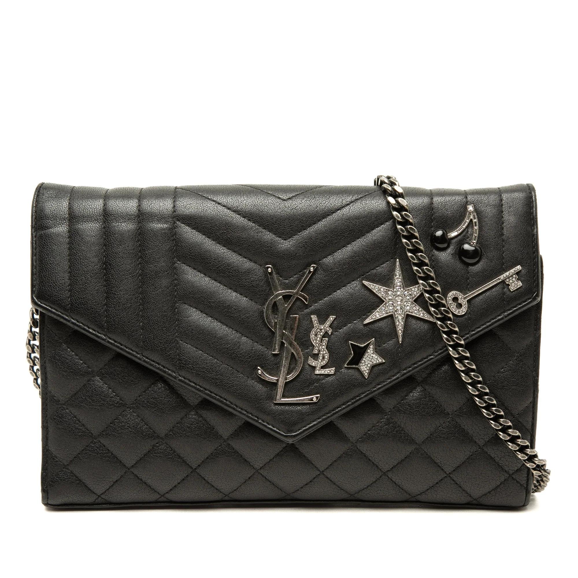 Envelope leather crossbody bag