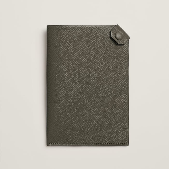 Vert Loden Tarmac Passport Holder