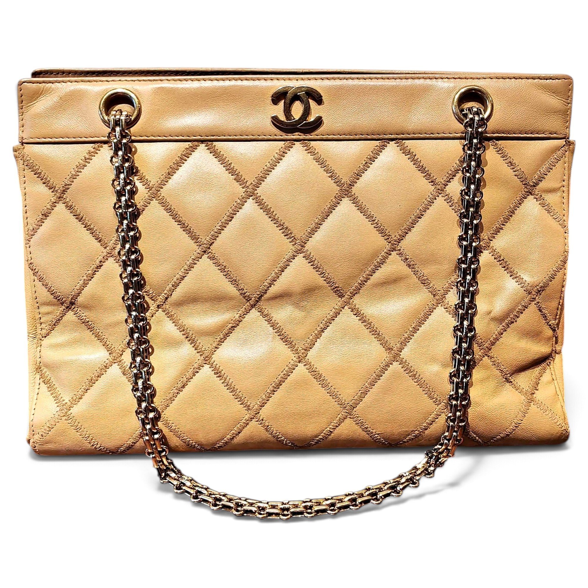 Deauville Chain leather tote