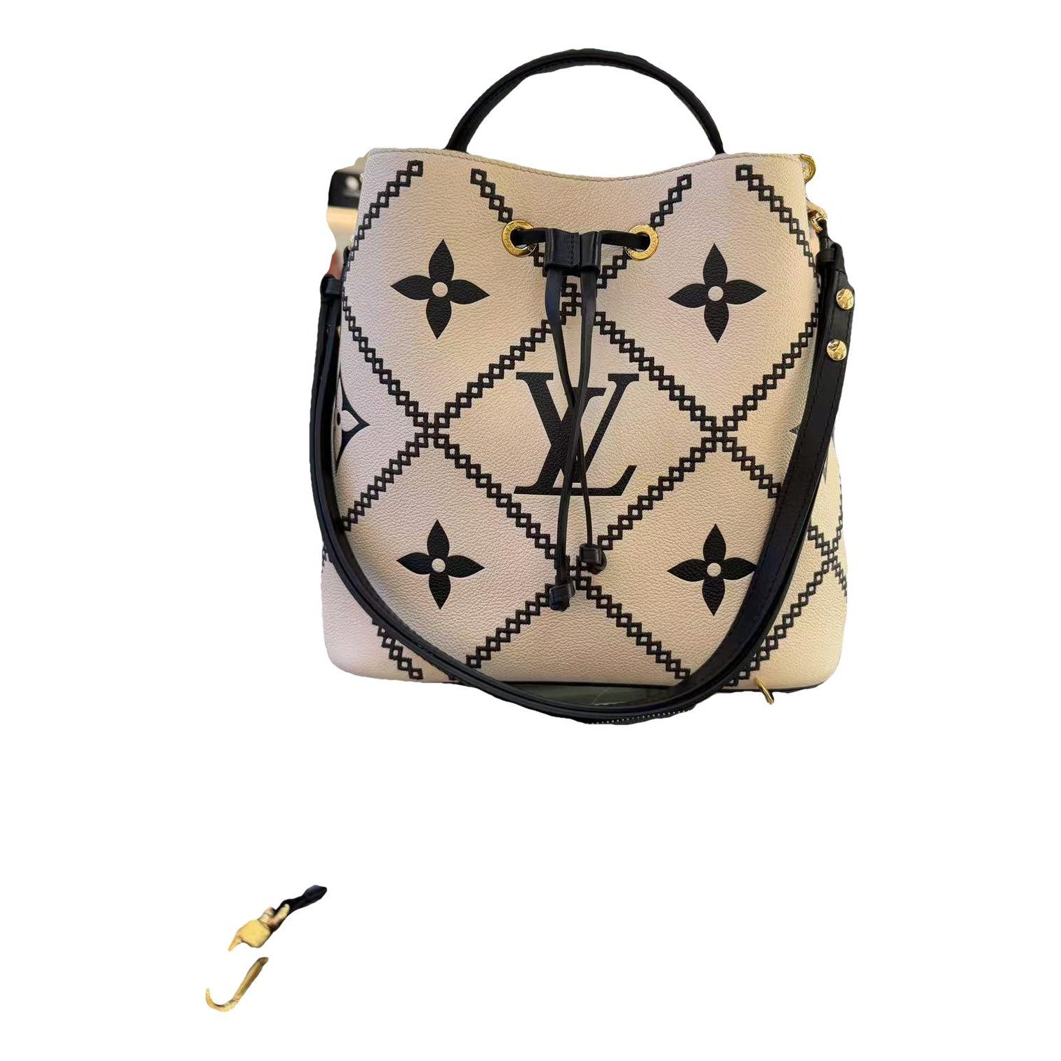 NéoNoé BB leather handbag