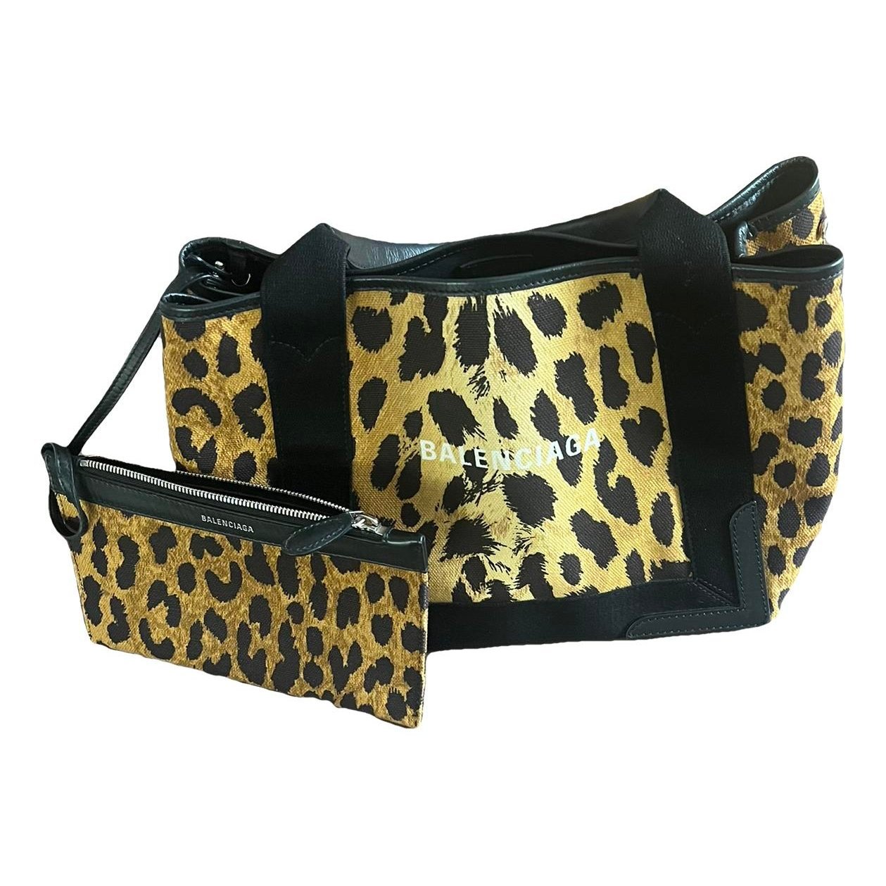 Hardware cloth handbag