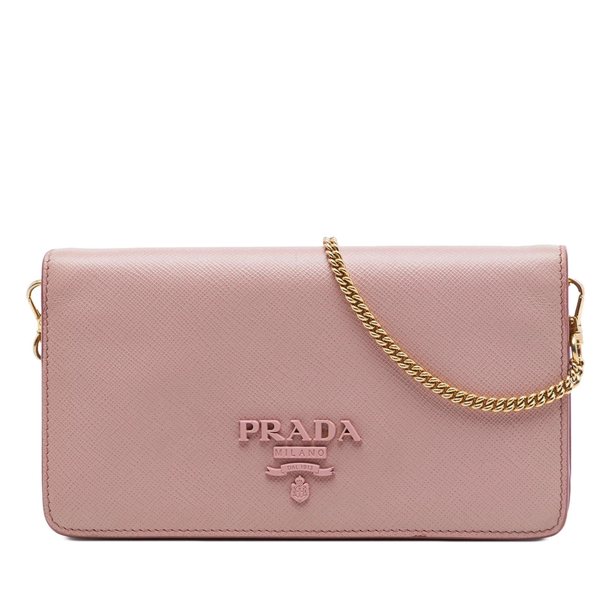 Monochrome leather handbag