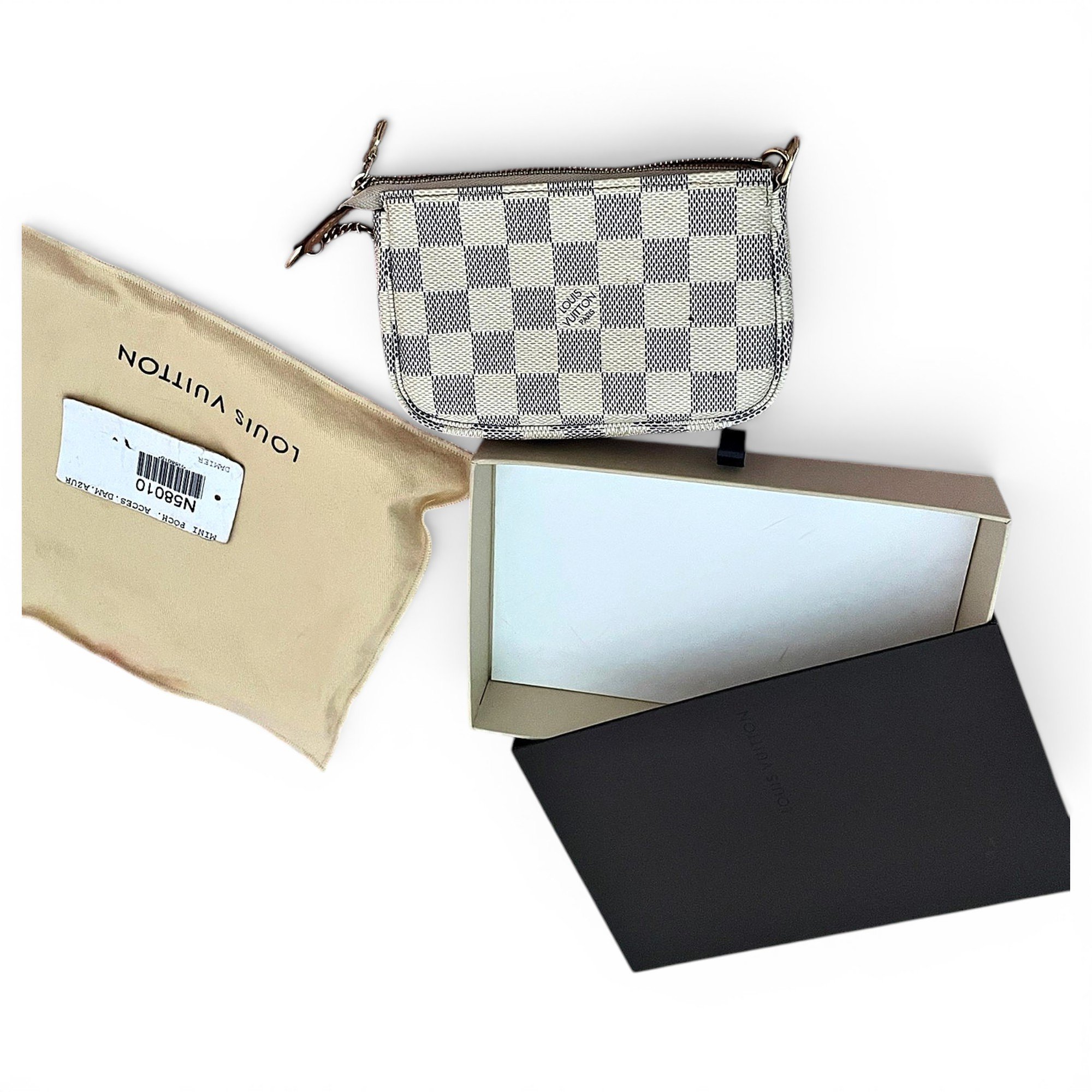 Louis Vuitton Cloth clutch bag