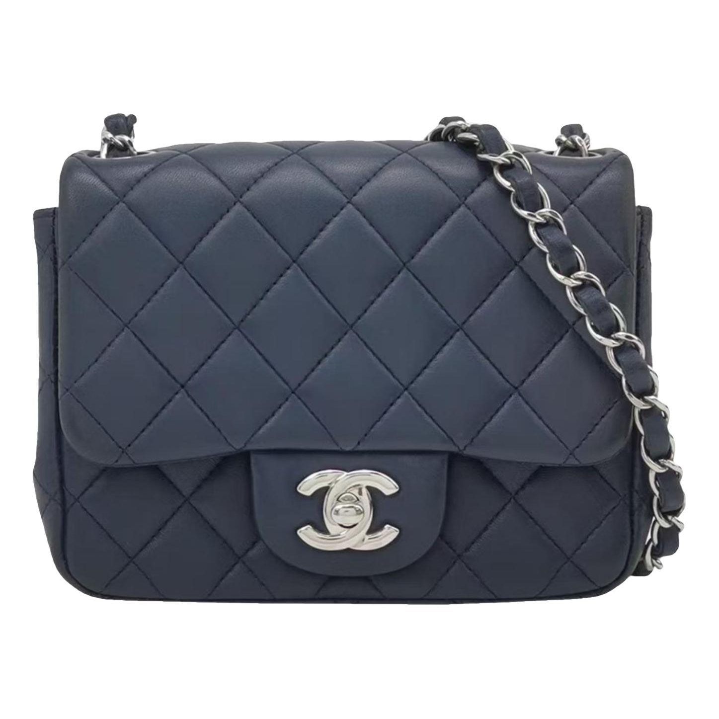 Timeless/Classique leather crossbody bag