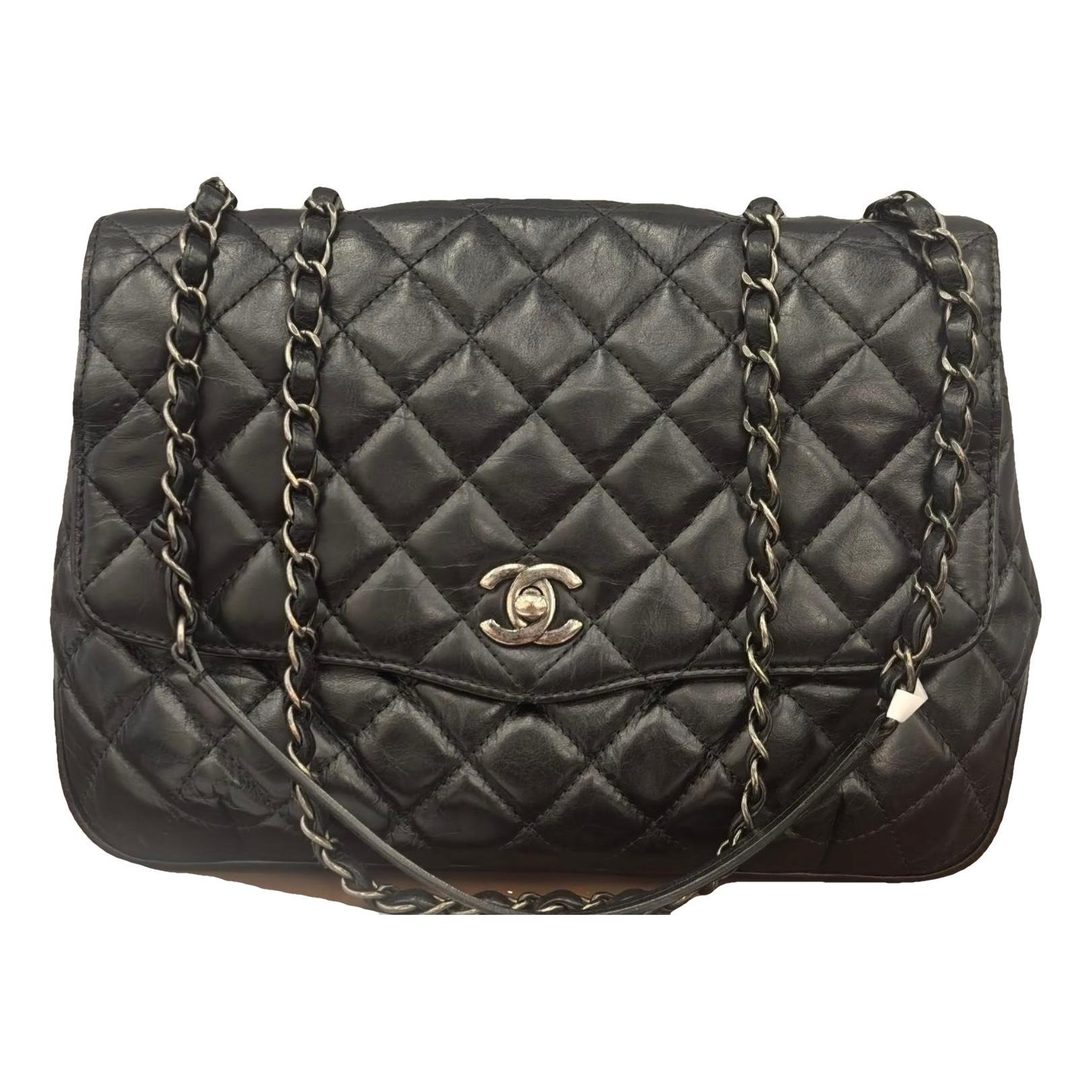 Timeless/Classique leather crossbody bag