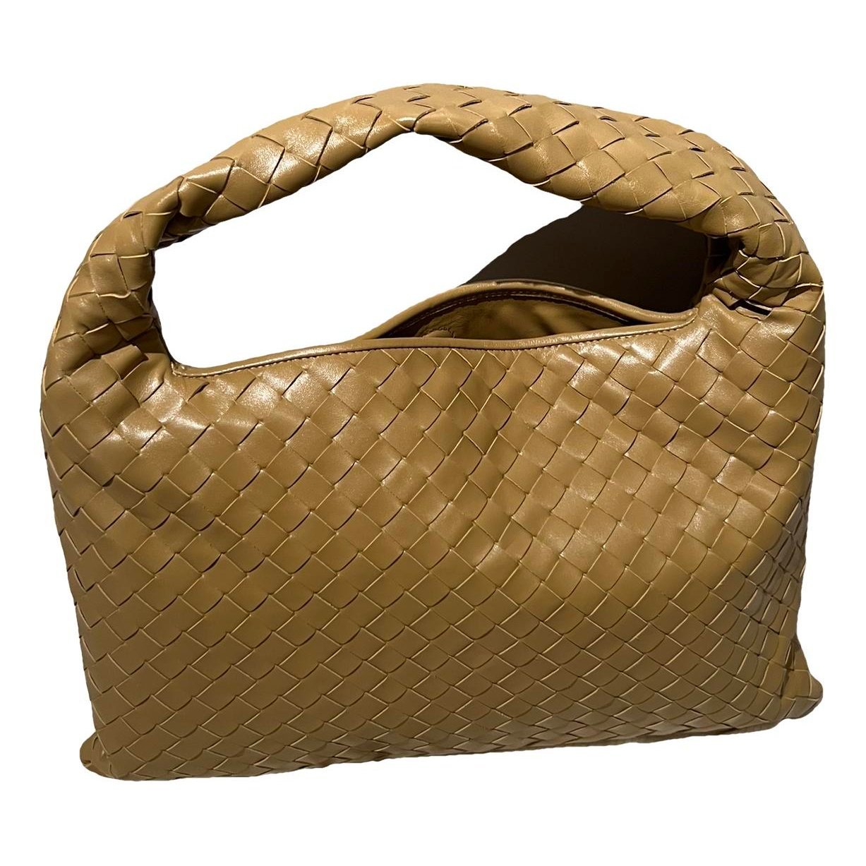 Hop leather handbag