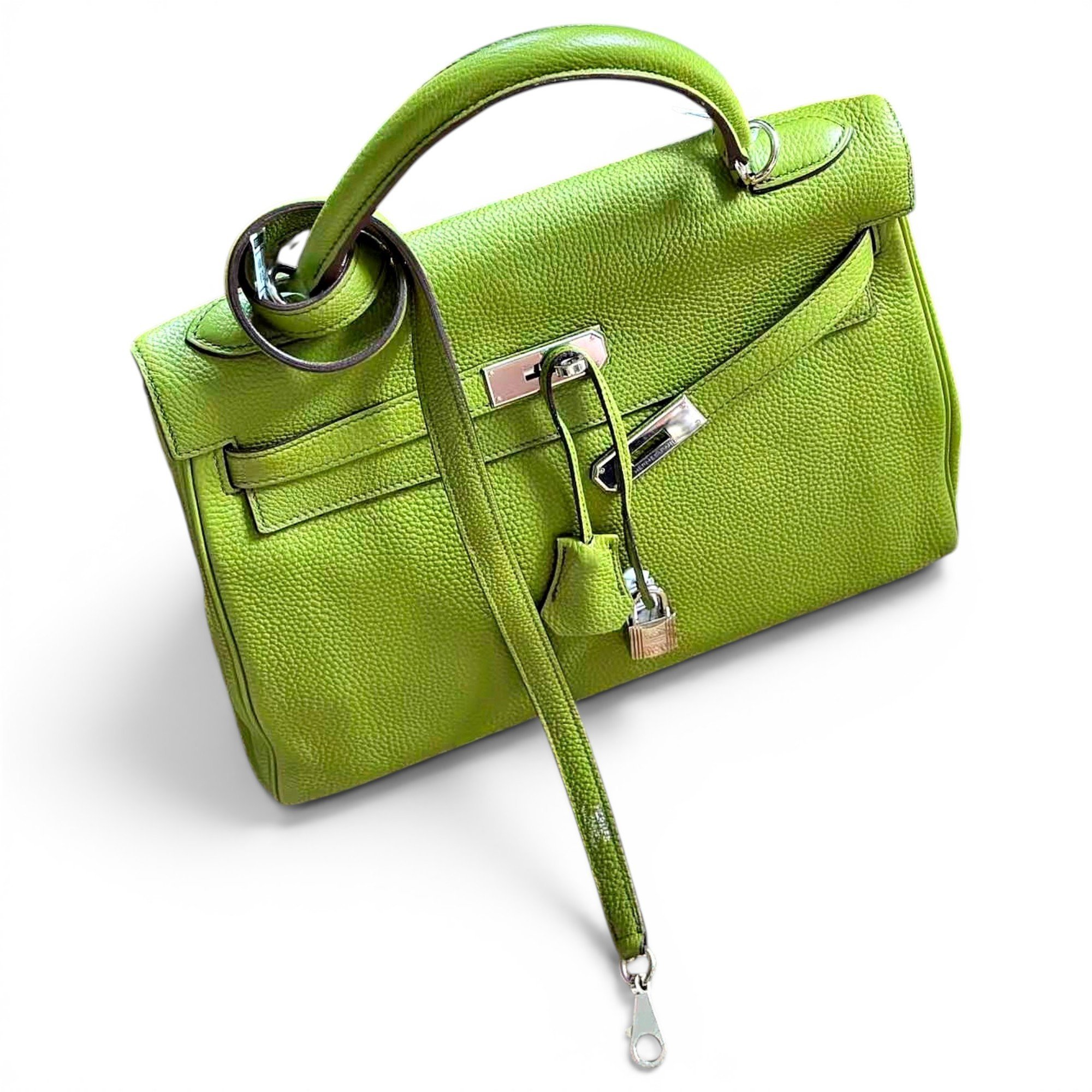Kelly 32 leather handbag