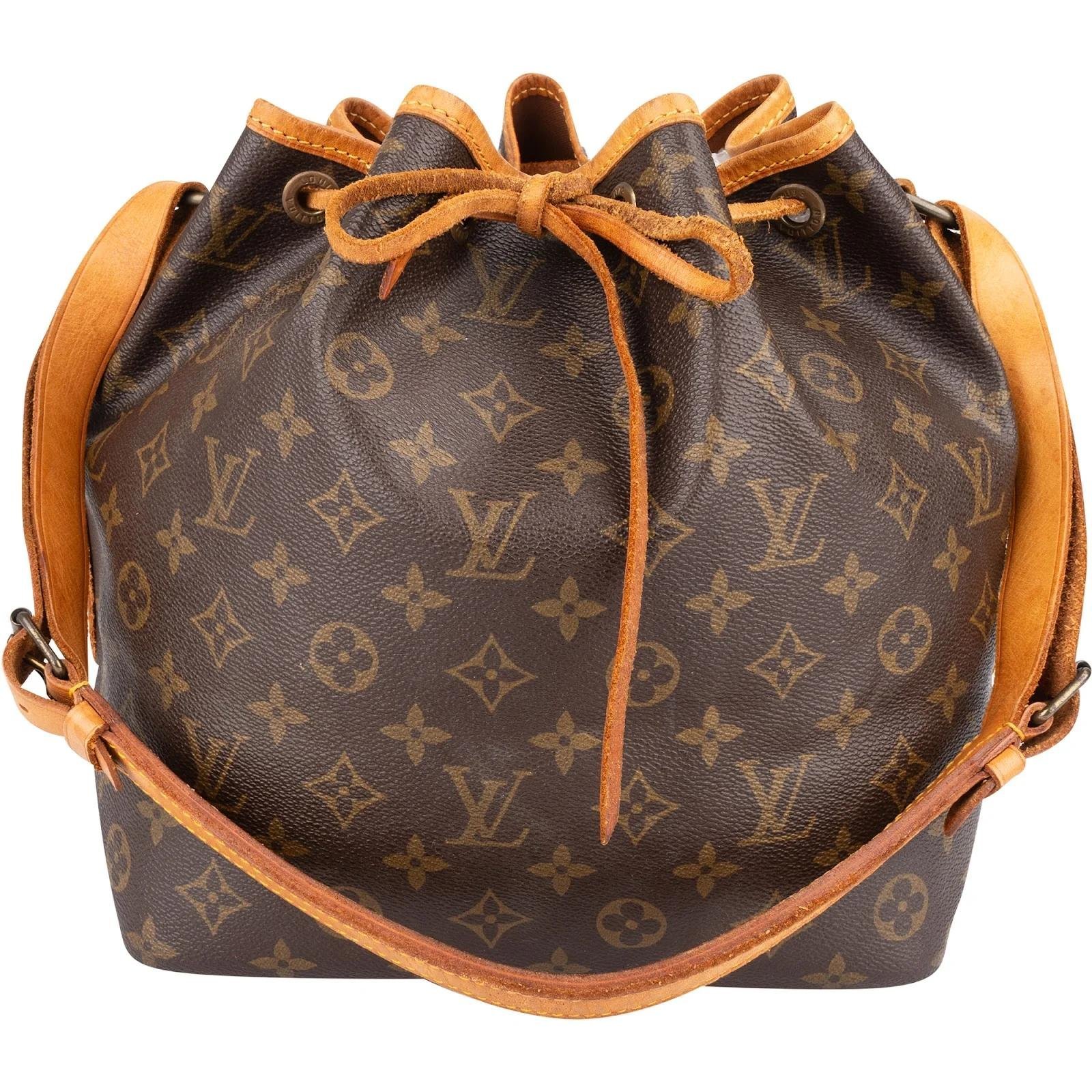 Noé leather handbag