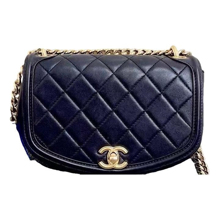 Leather crossbody bag