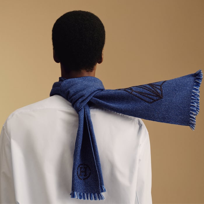 Faubourg of Dreams muffler