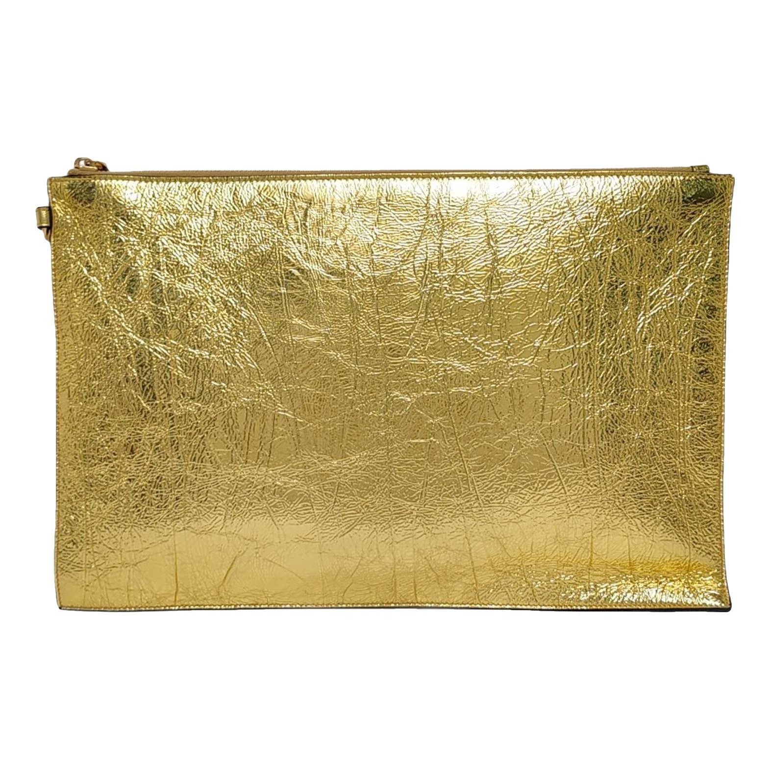 Leather clutch bag