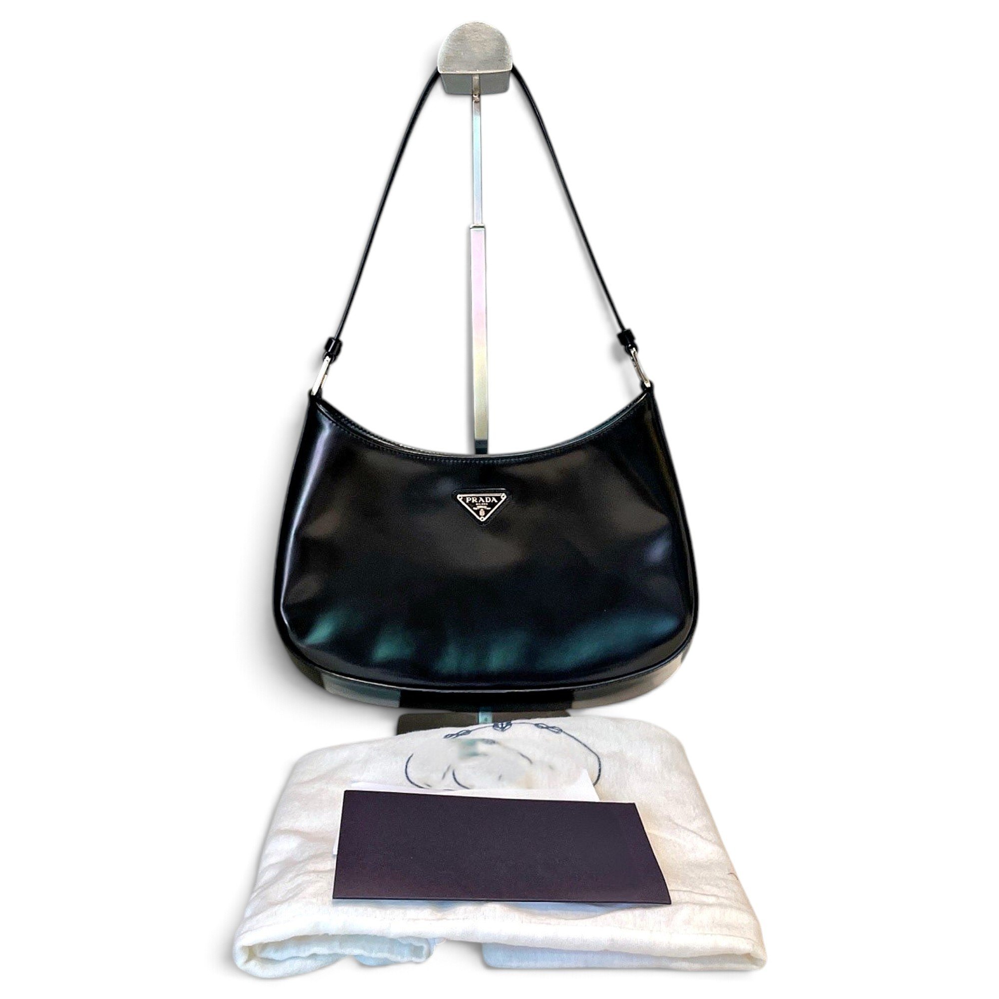 Cleo leather handbag