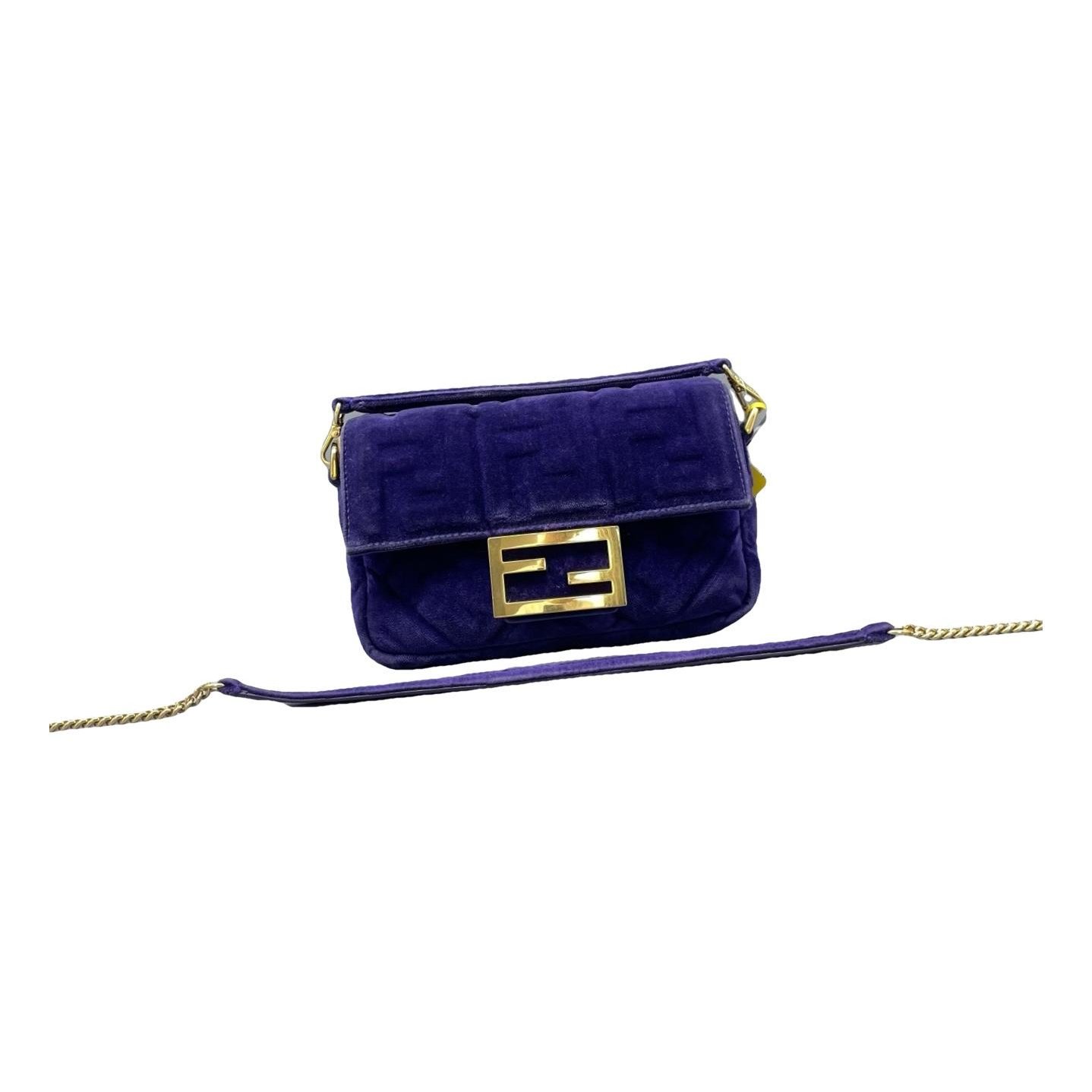 Baguette velvet handbag