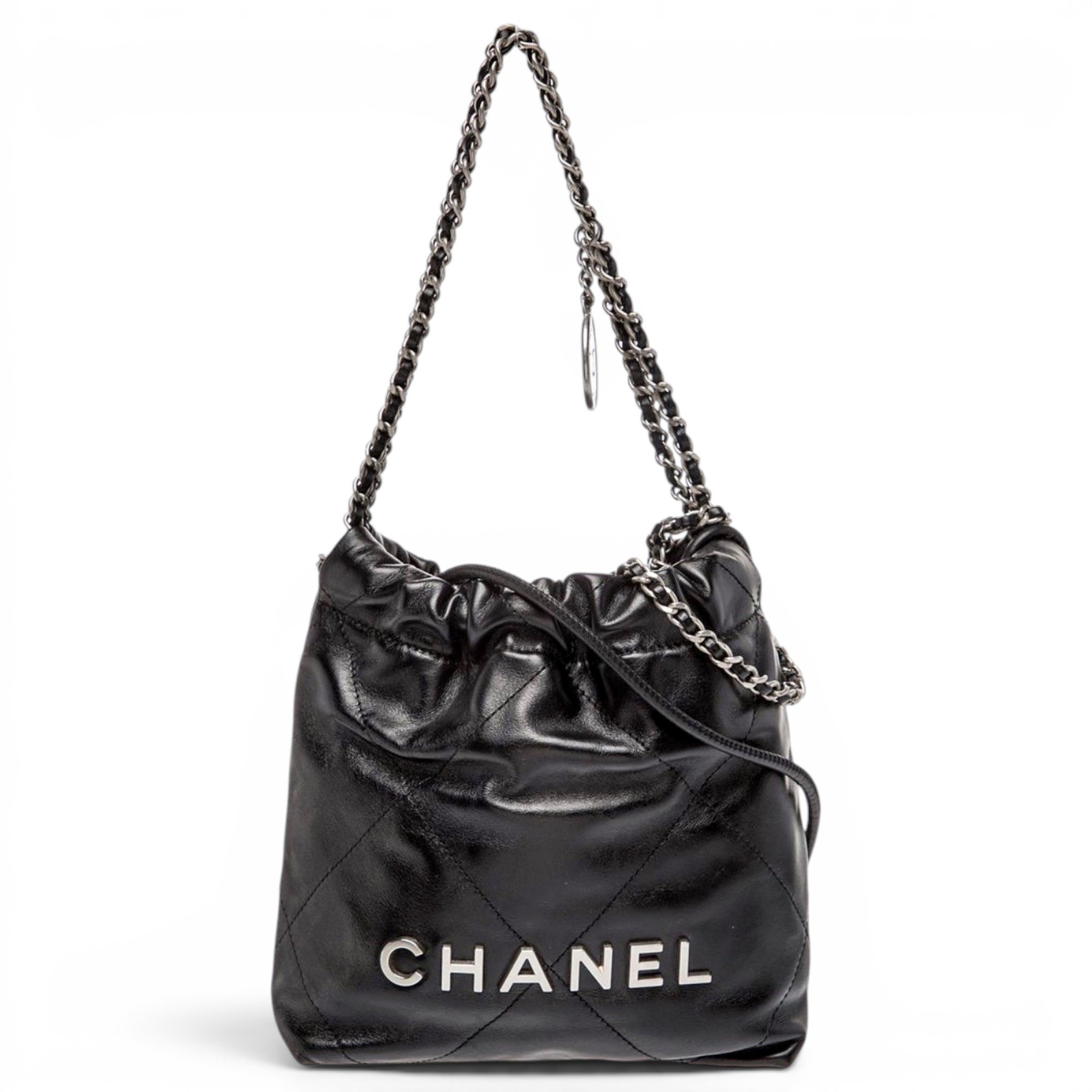 Chanel 22 leather handbag