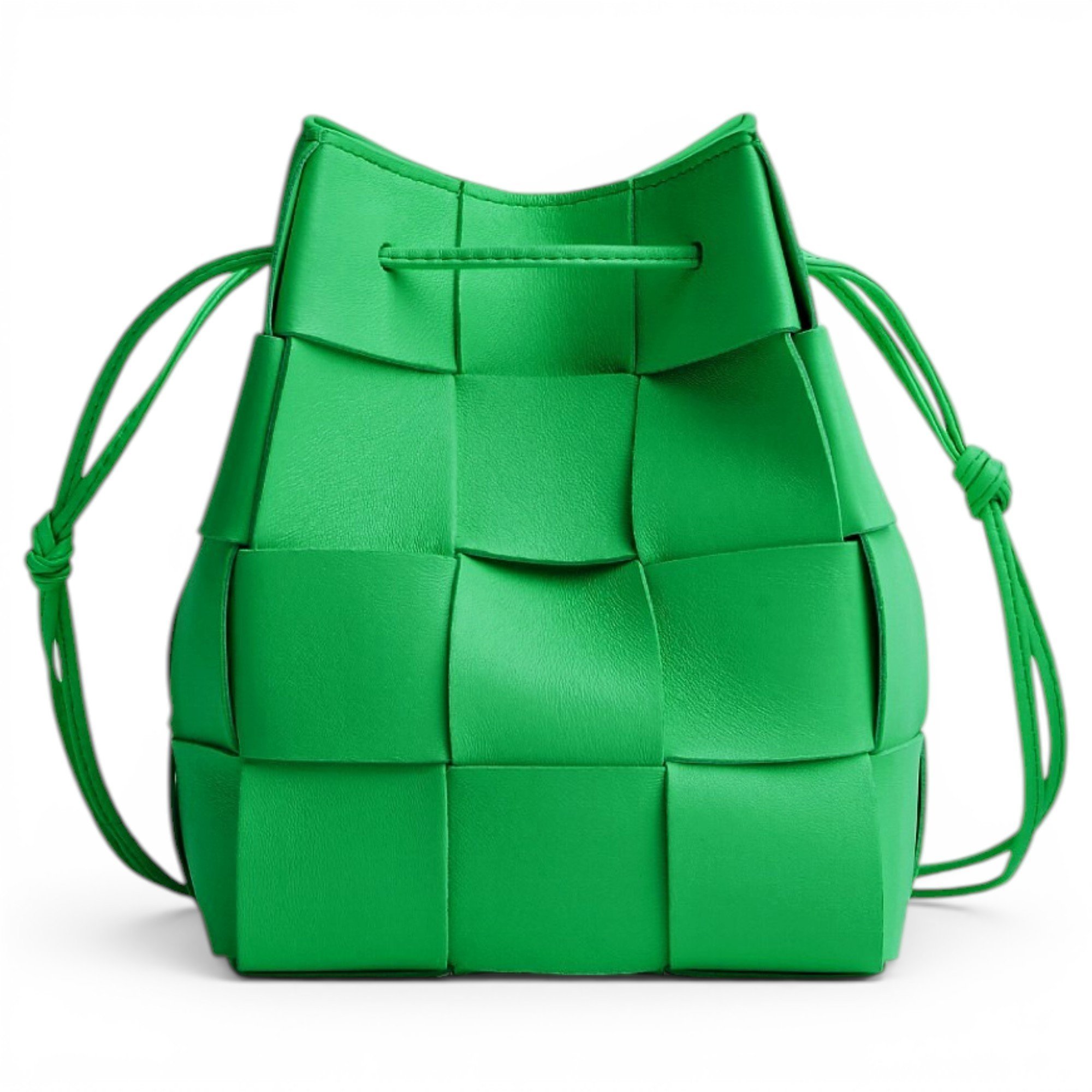 Cassette Bucket leather handbag