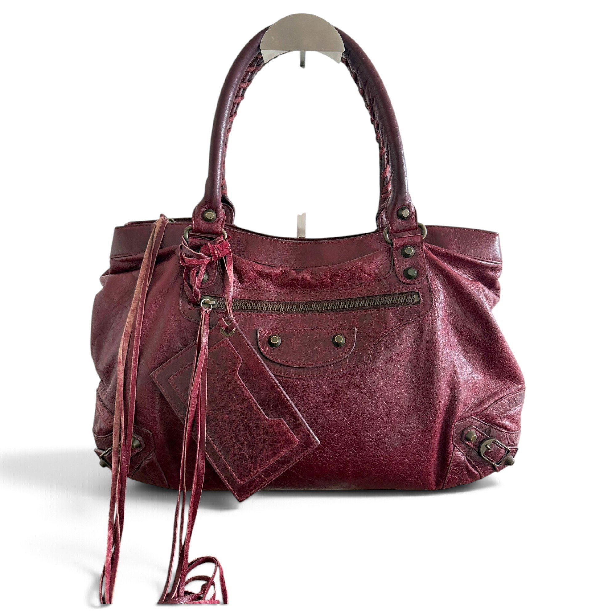 City leather handbag