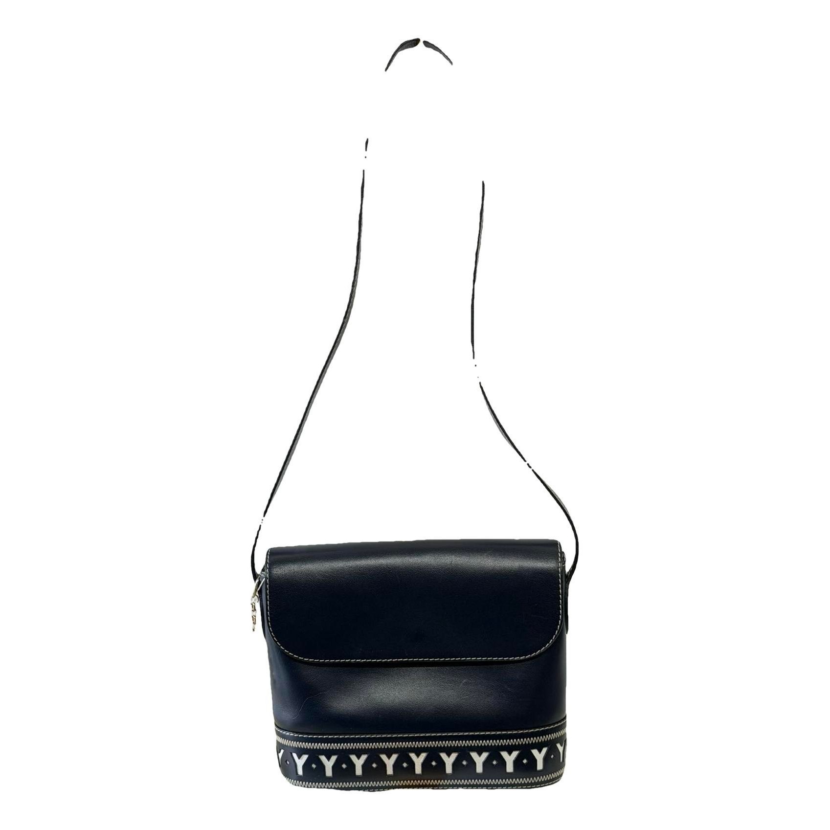Patent leather handbag