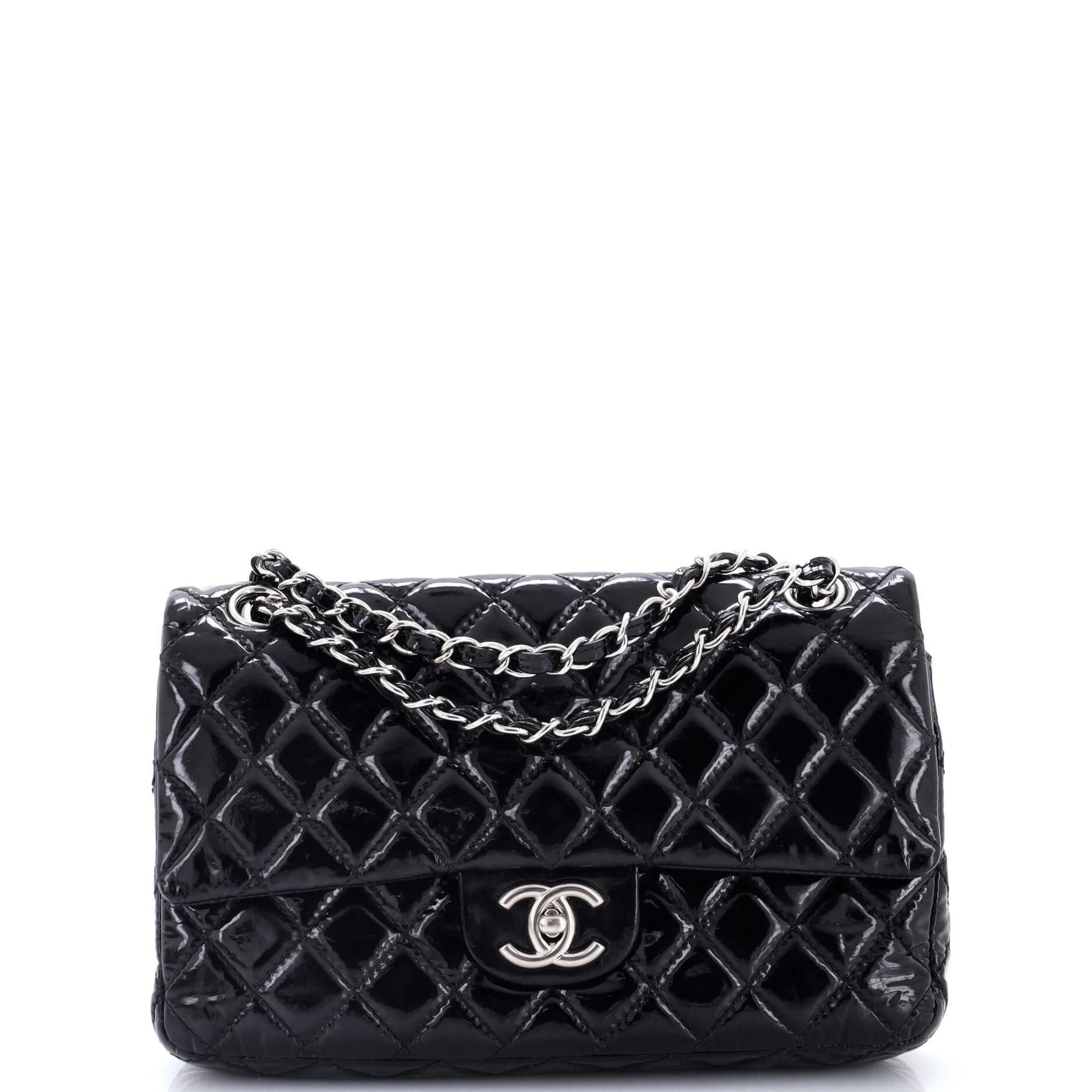 Timeless/Classique patent leather handbag