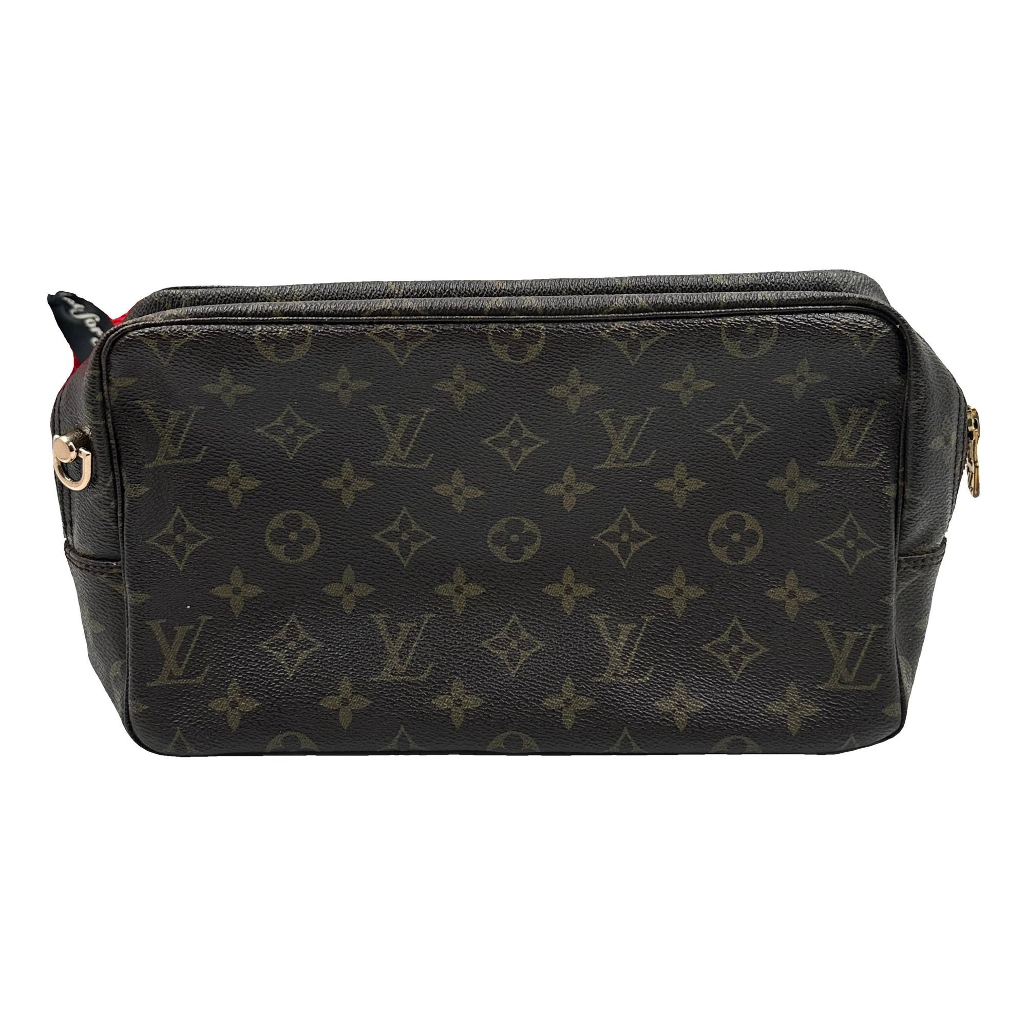 Leather clutch bag