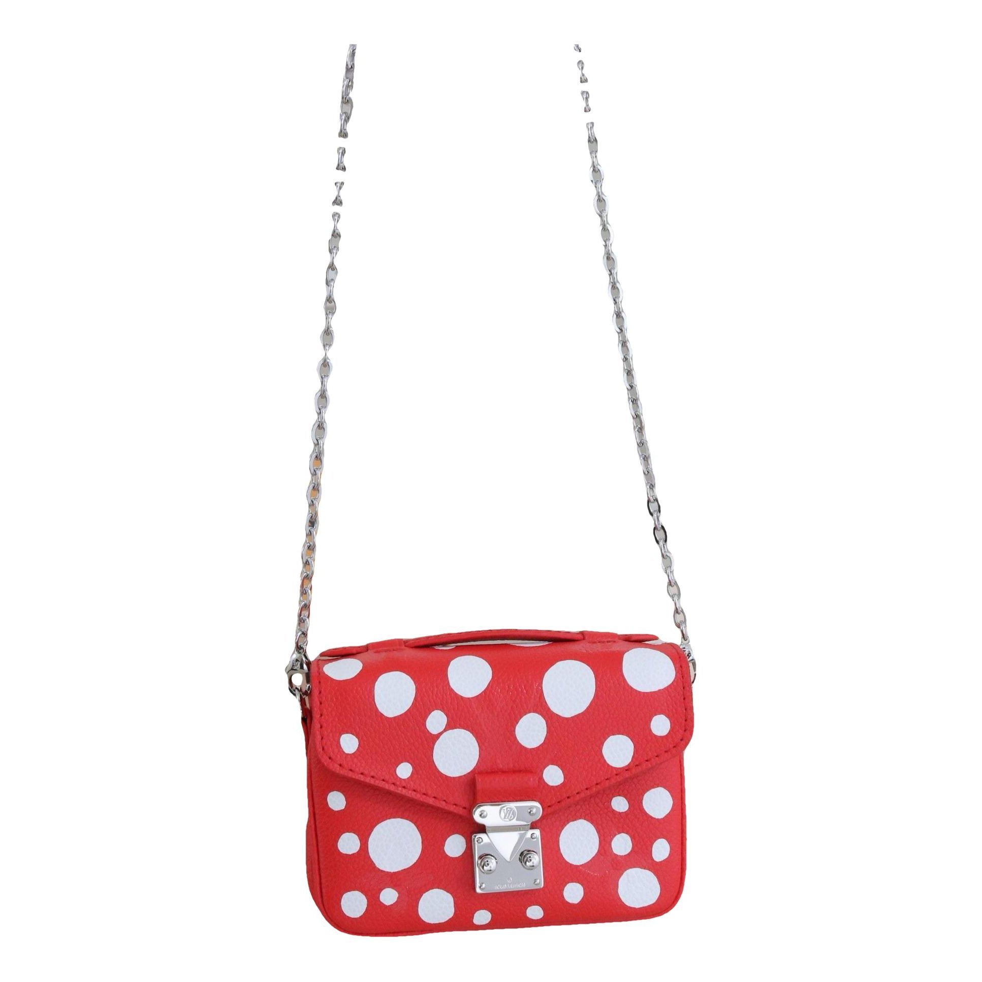Metis leather handbag