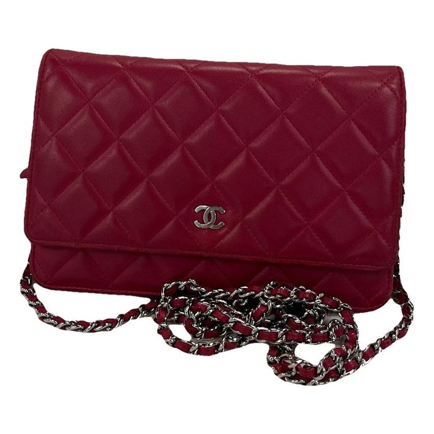 Wallet On Chain Timeless/Classique leather crossbody bag