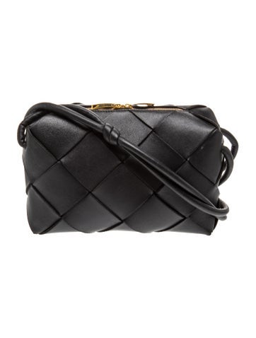 Intrecciato Loop Small