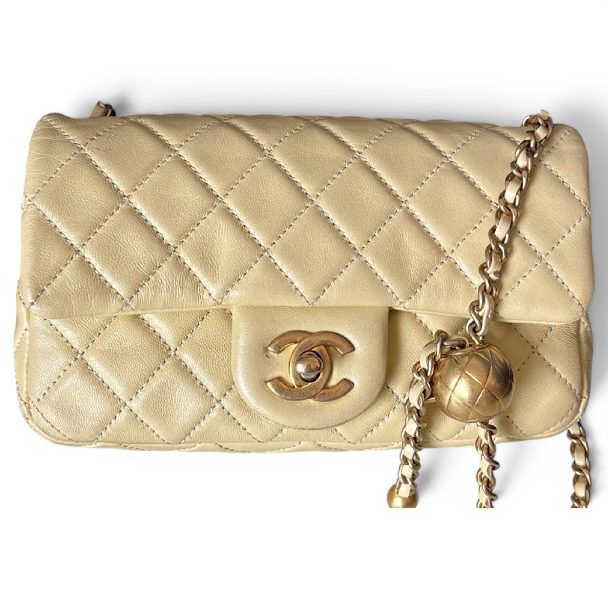 Timeless/Classique leather crossbody bag