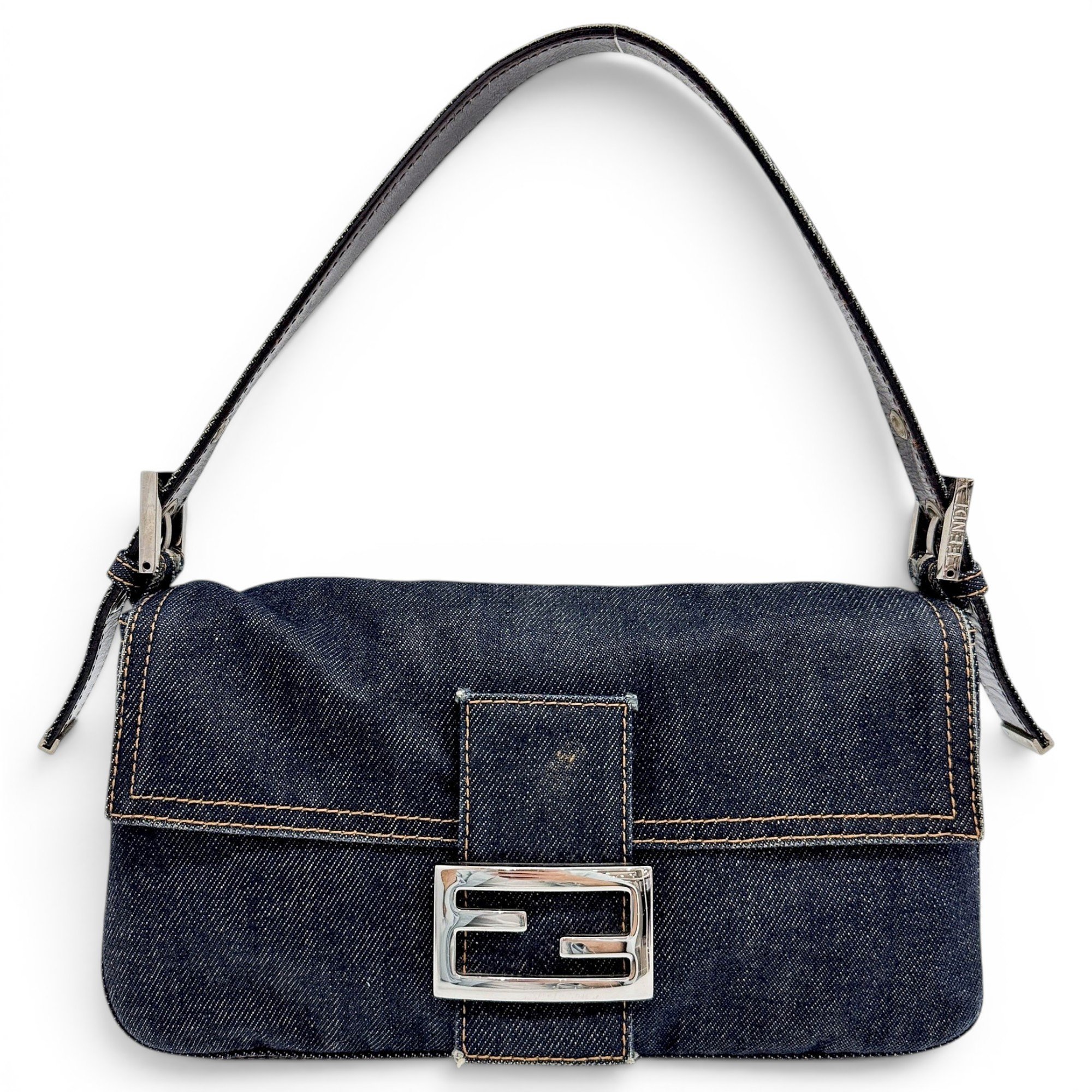 Baguette handbag