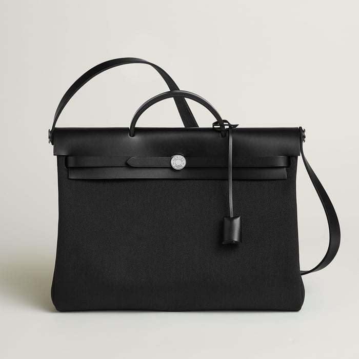 Noir Herbag Messenger 39 Bag