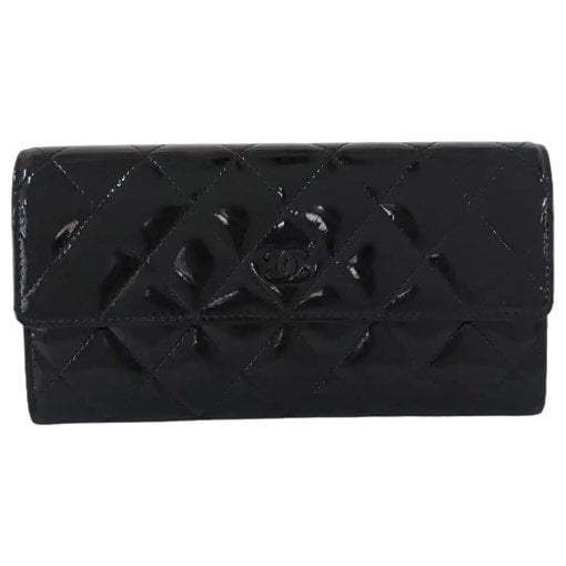 Patent leather mini bag