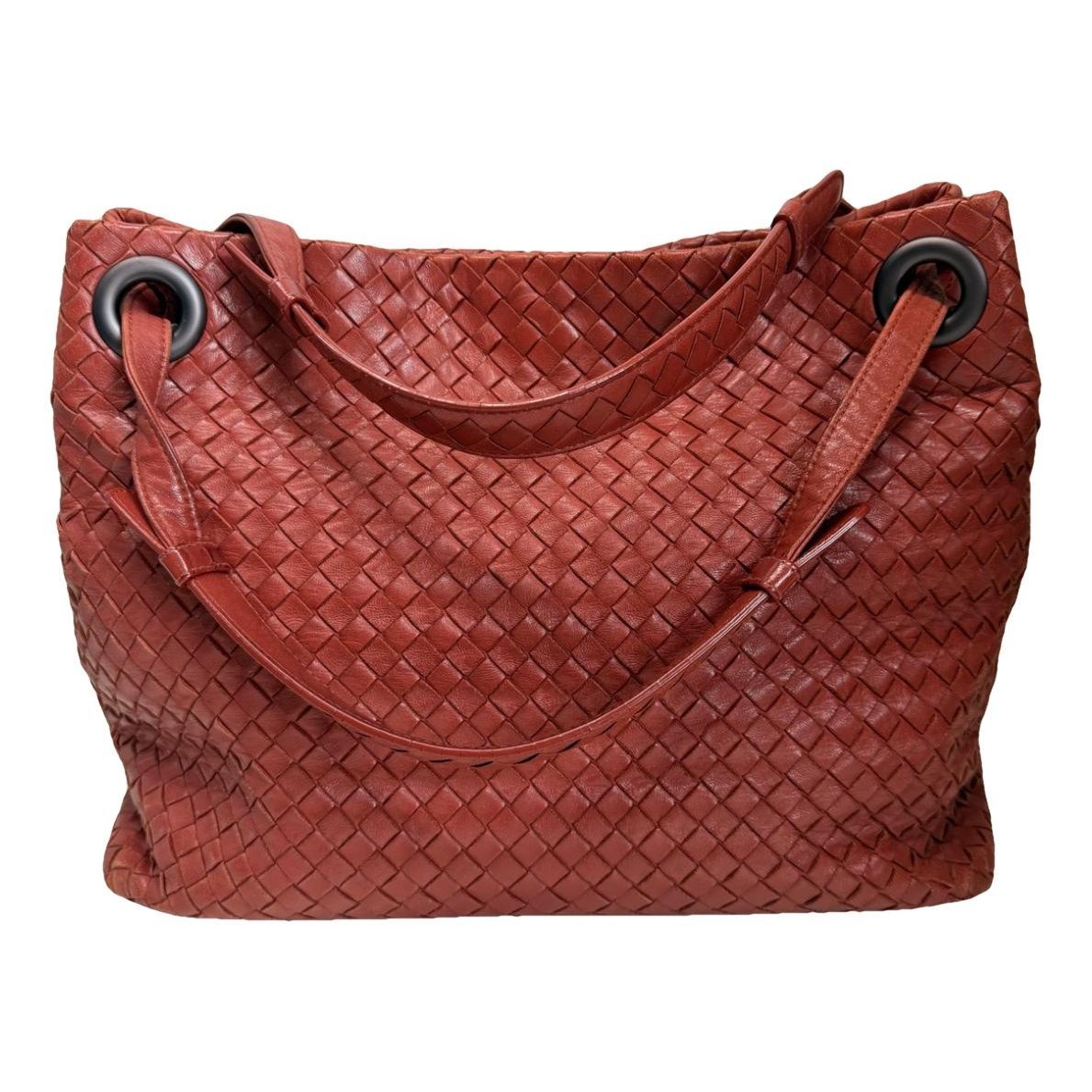Garda leather handbag