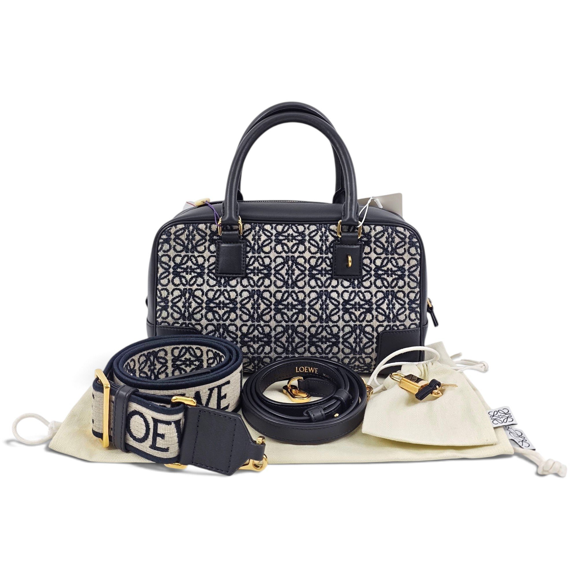Amazona cloth handbag