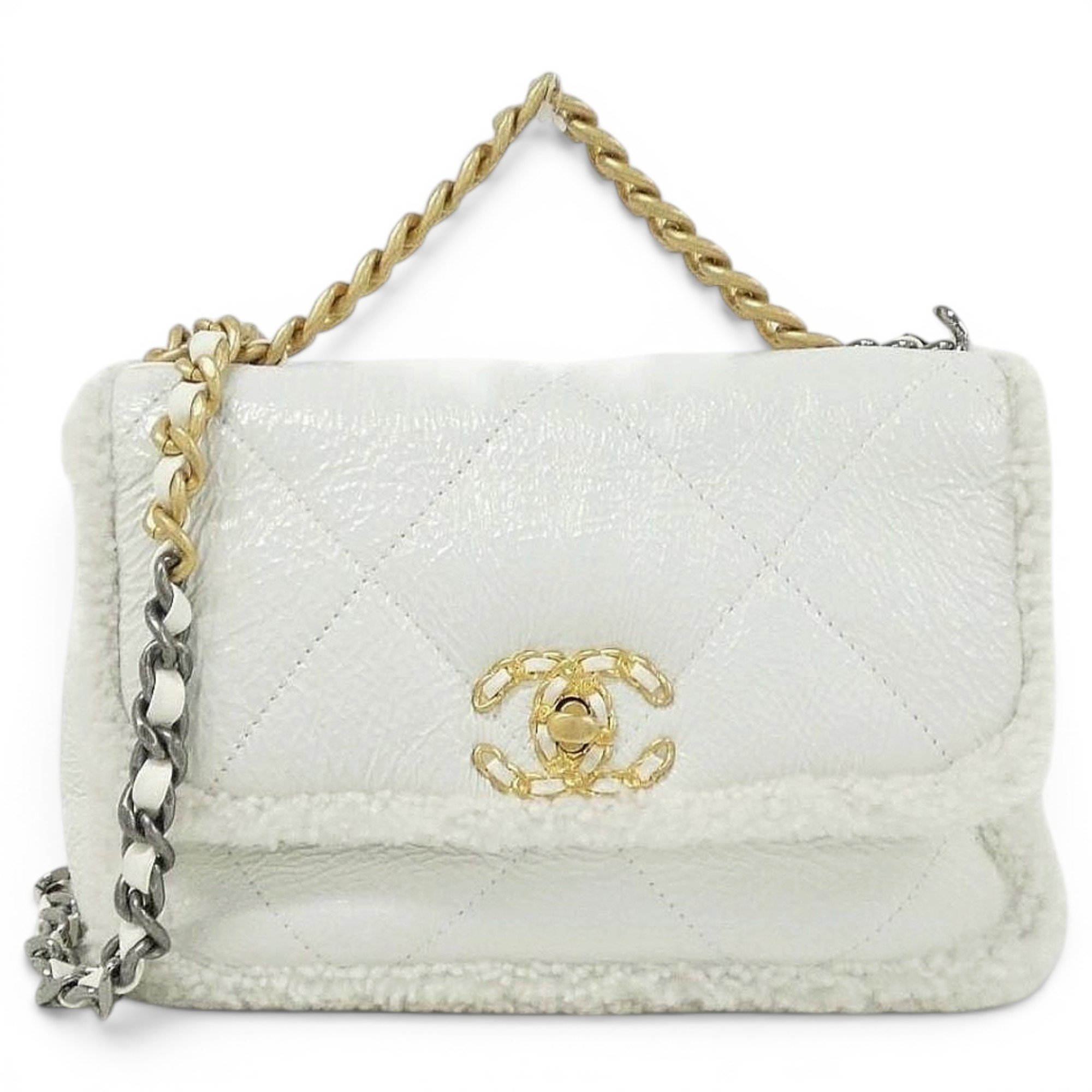 Chanel 19 leather handbag